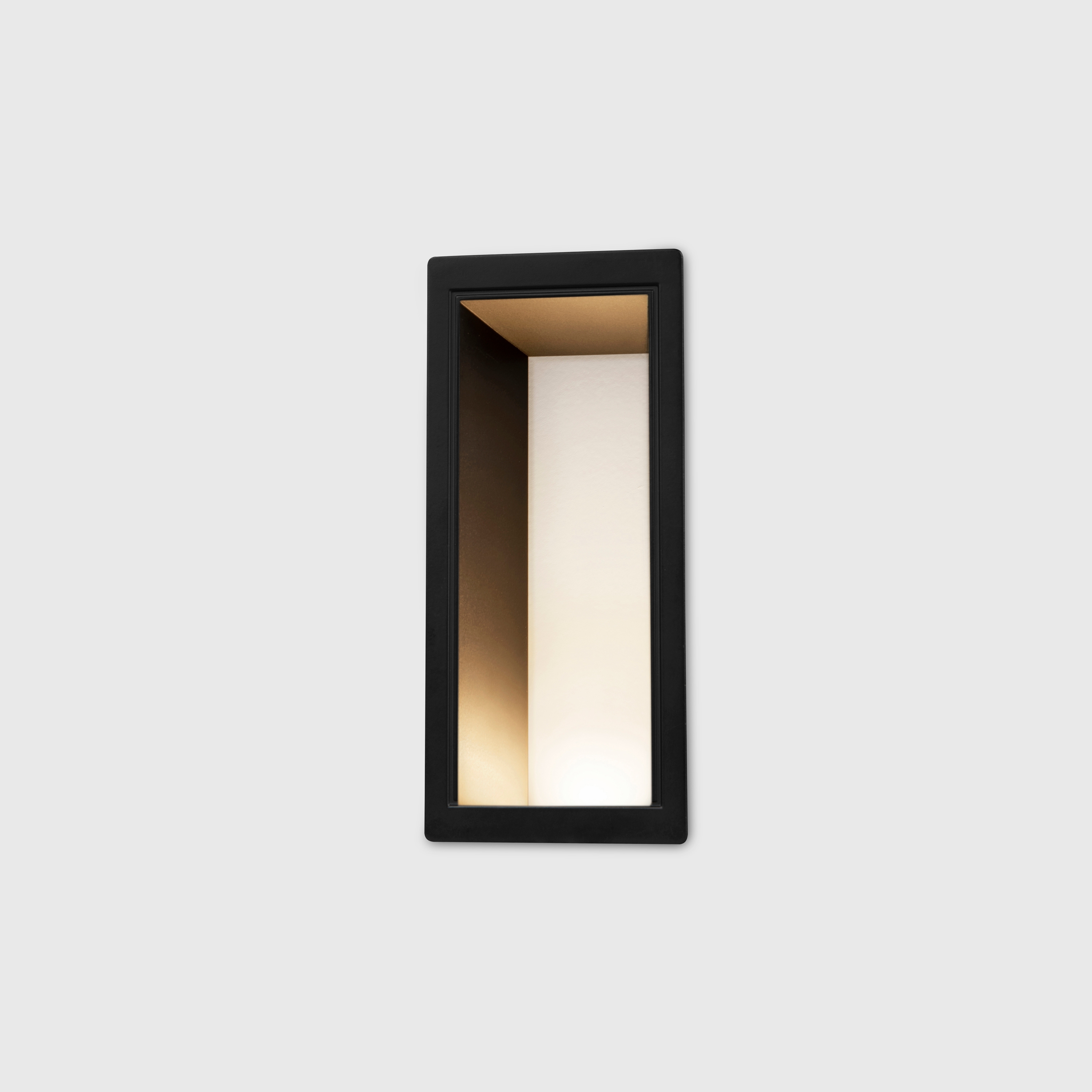 RECESSED WALL LUMINIARES