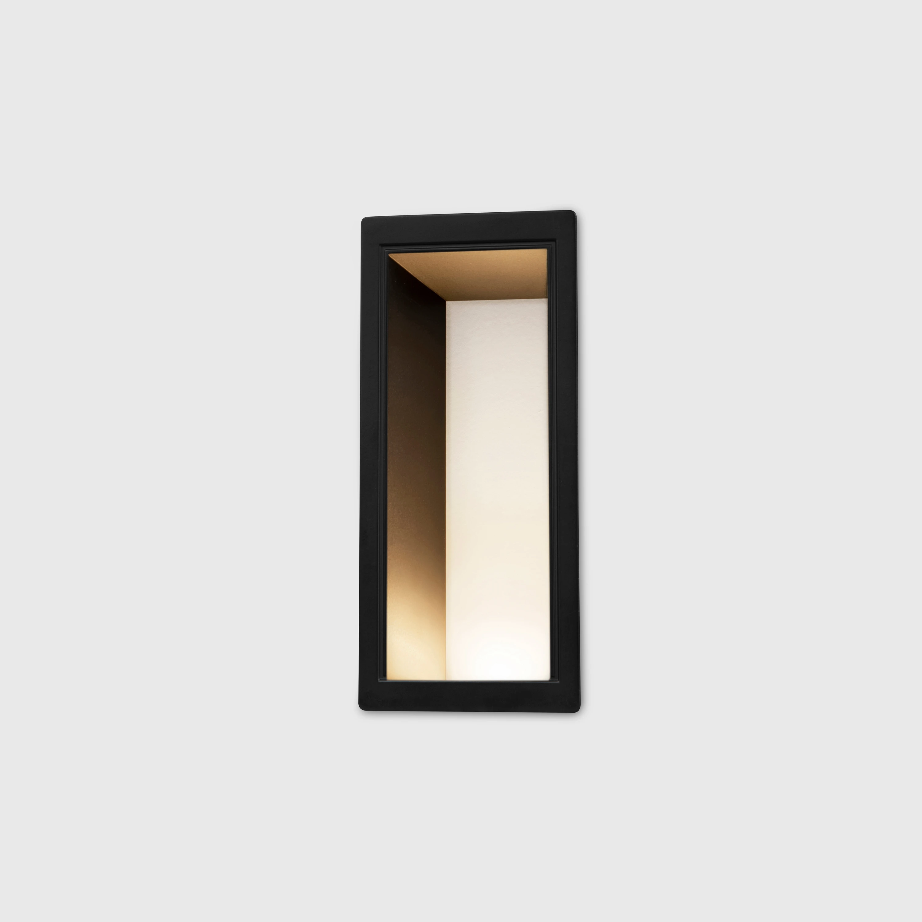 RECESSED WALL LUMINIARES