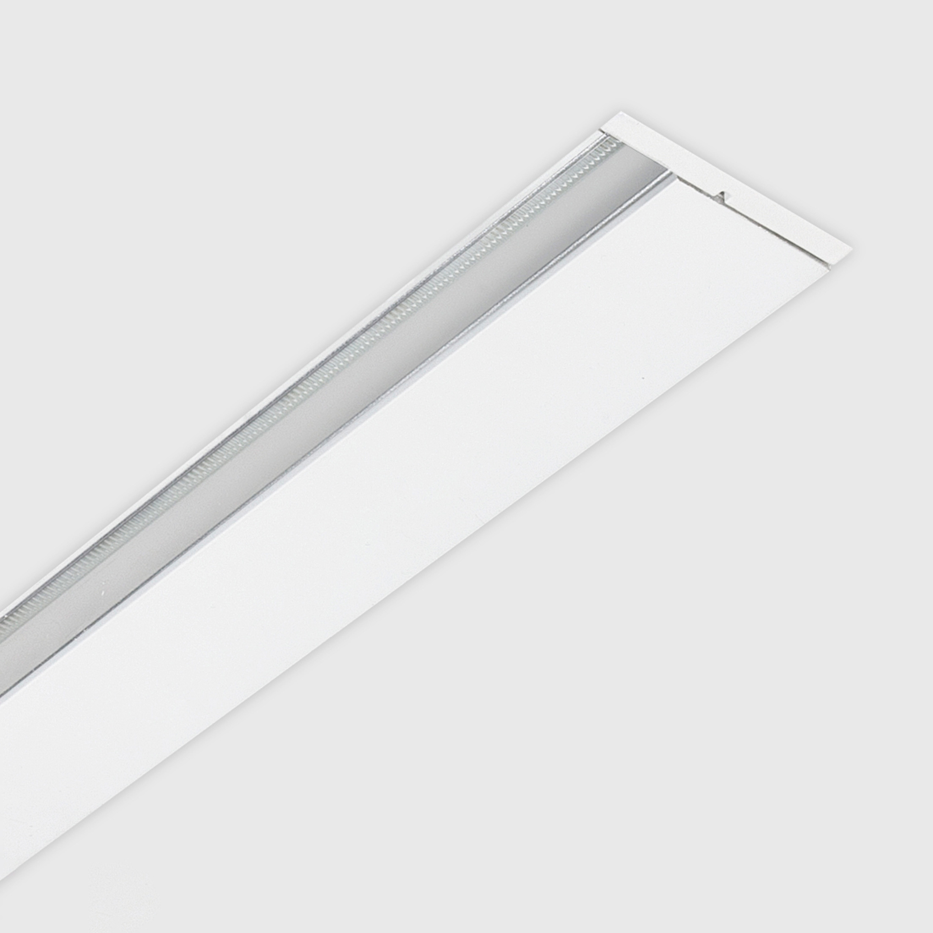 Rei downlight recessed profile