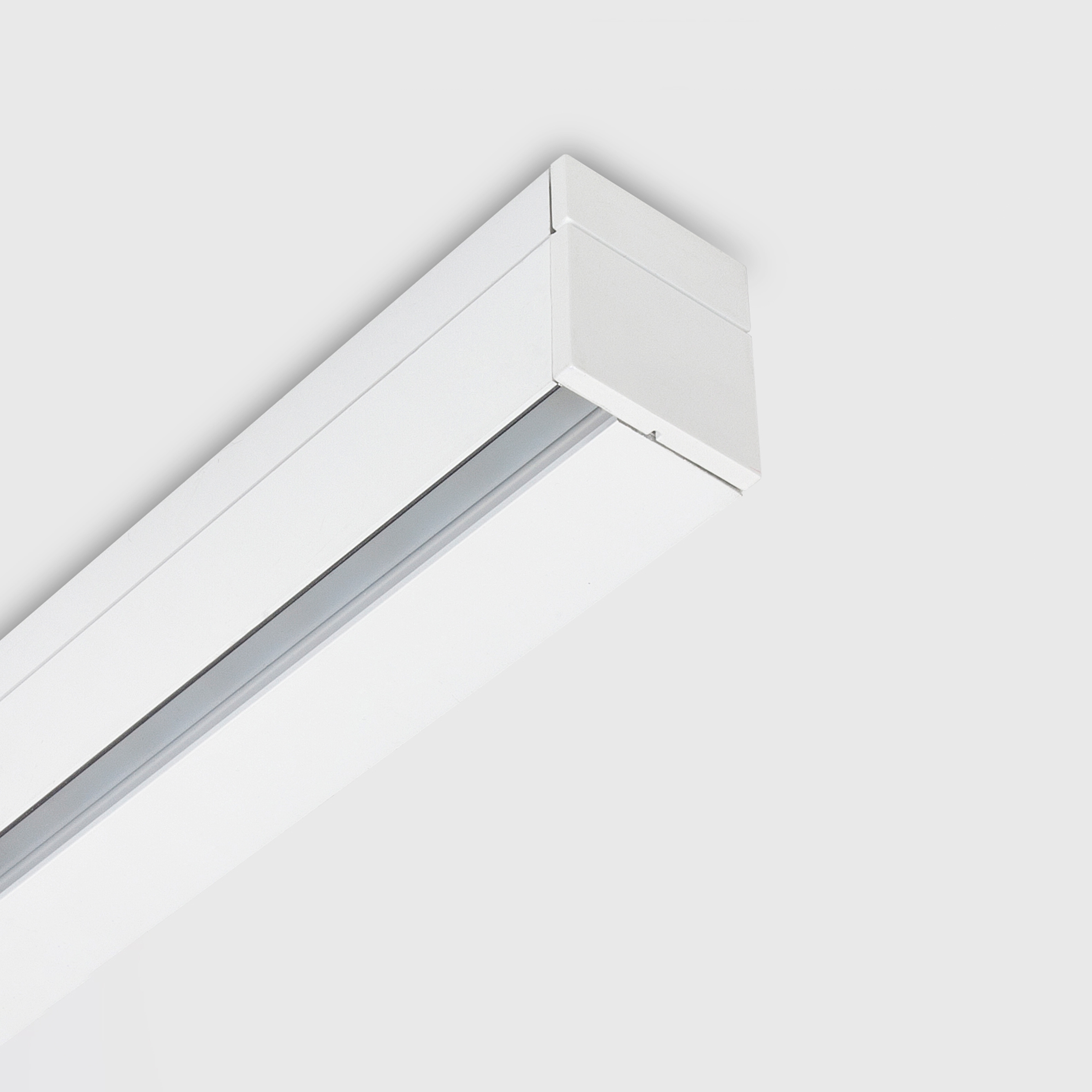 Rei wallwasher surface mounted profile