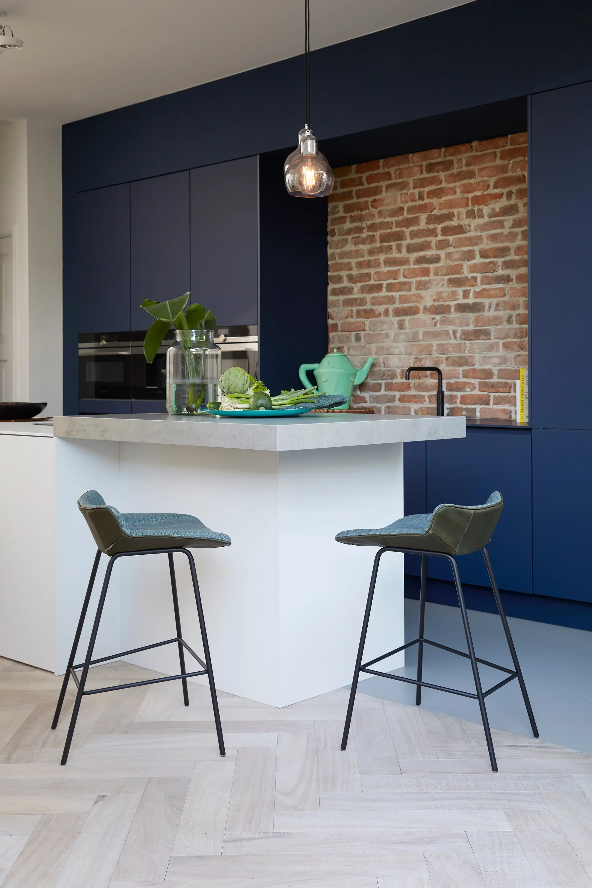 Label van den Berg - Gustav