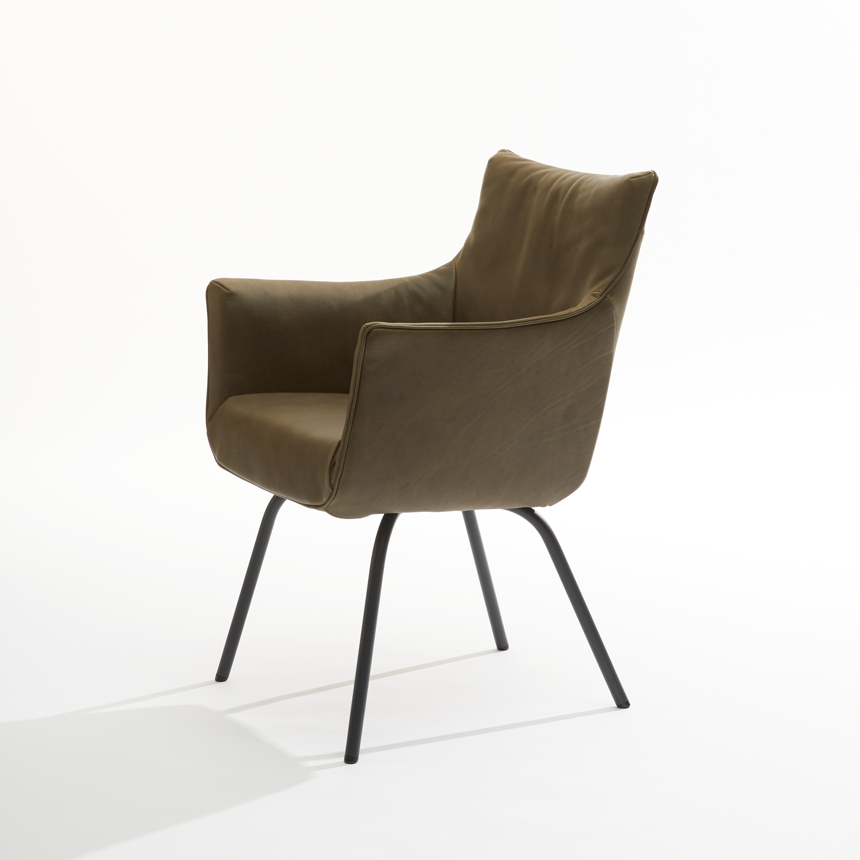 Display product Chief Low from manufacturer Label van den Berg