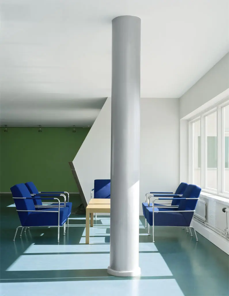 Lammhults - Cinema Table