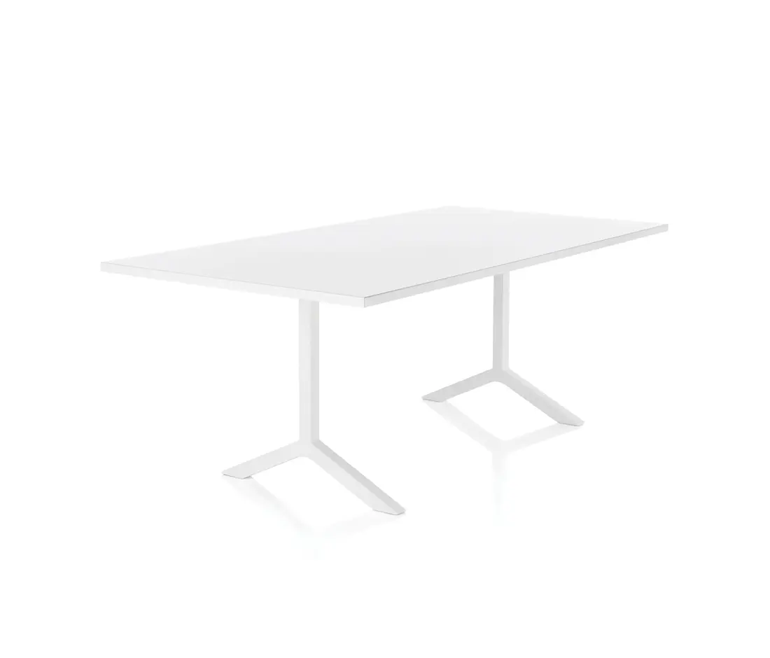 Lammhults - Funk Table