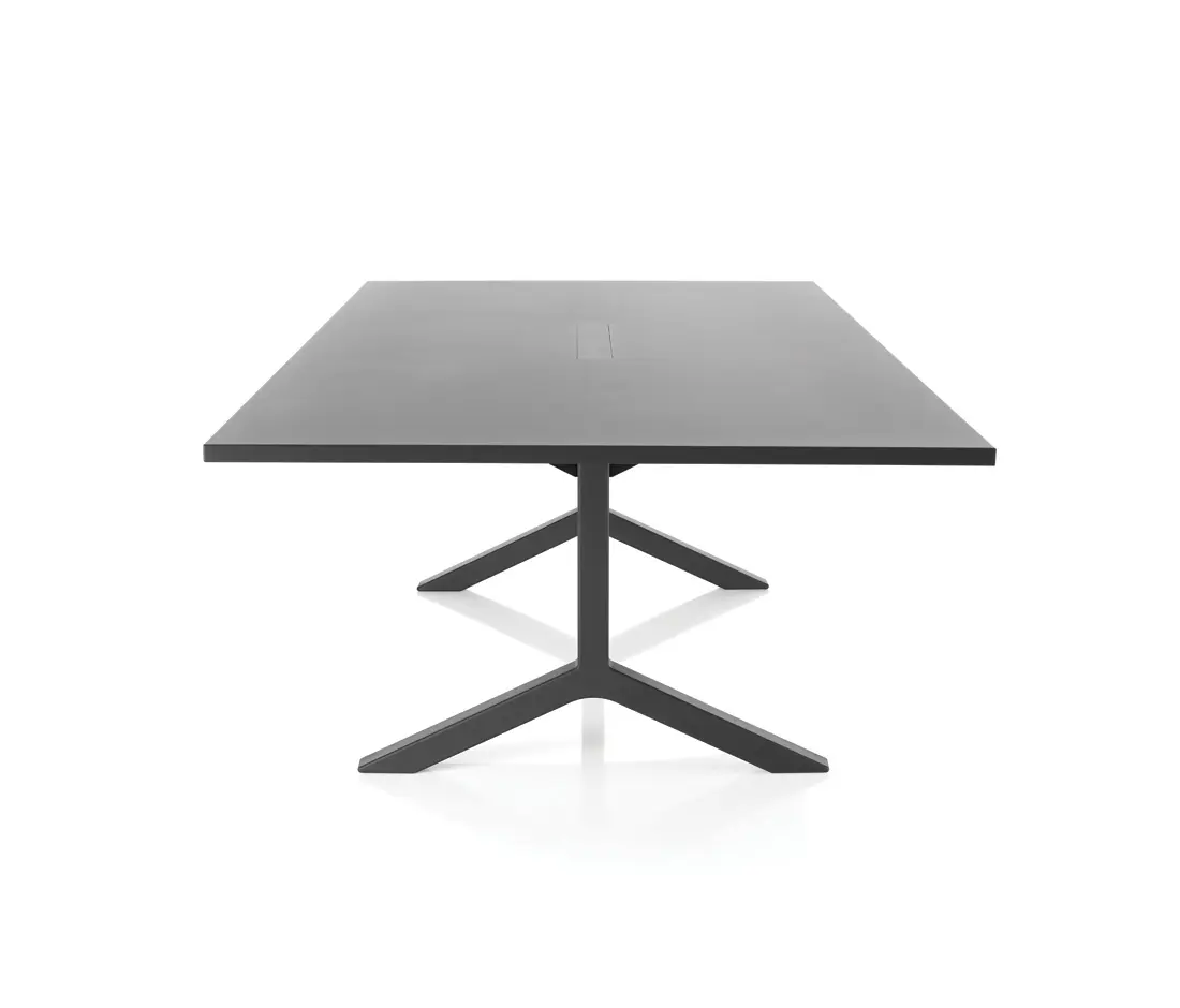 Lammhults - Funk Table