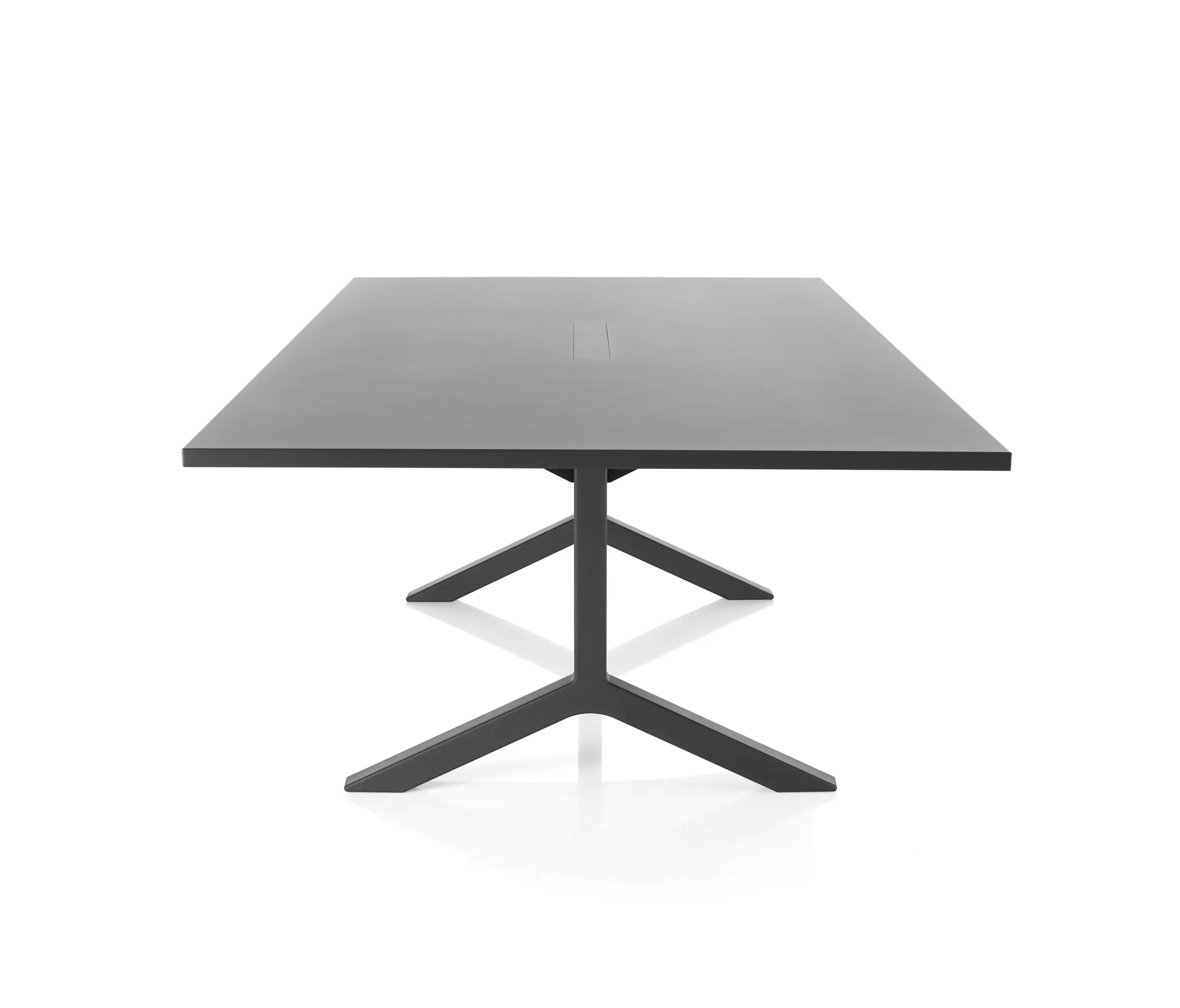 Lammhults - Funk Table