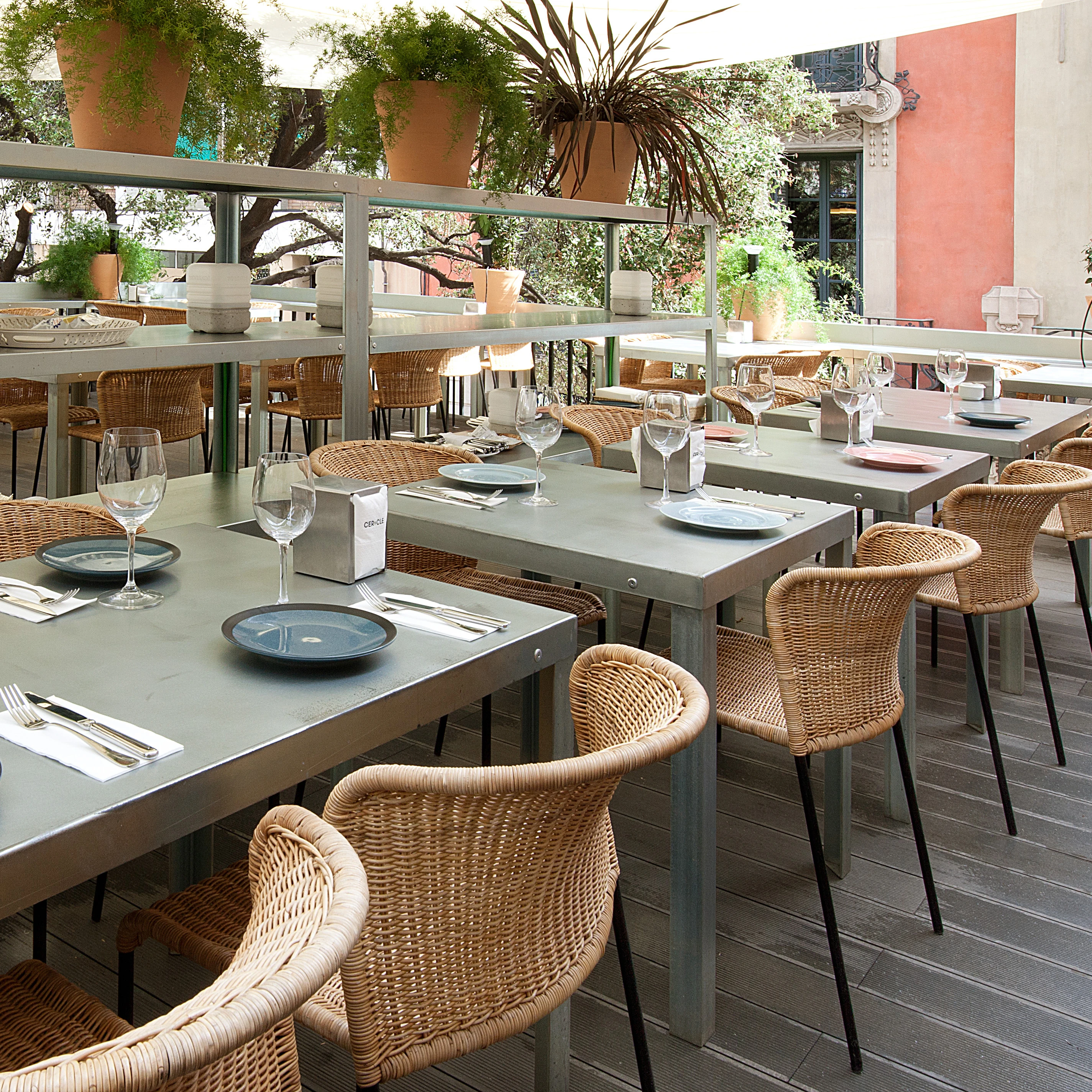 HOTEL | RESTAURANT | CAFE