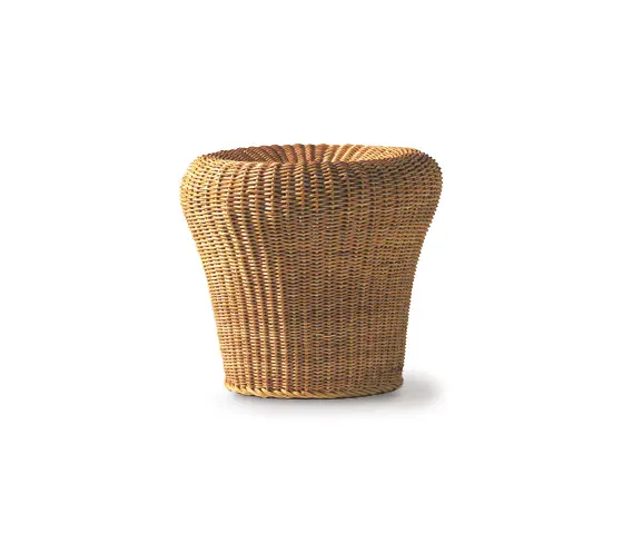 Richard Lampert - E 14 rattan stool