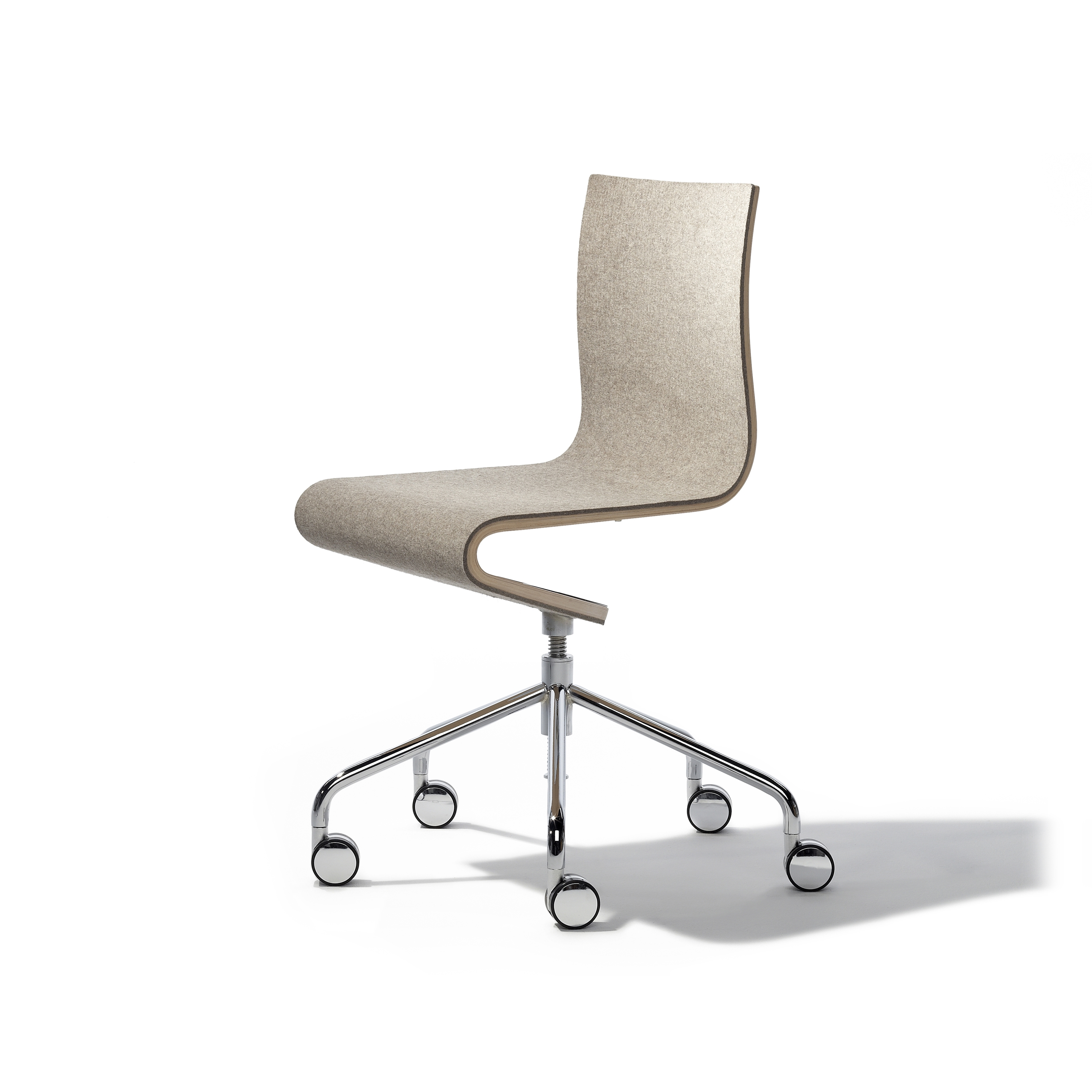 Mostrar el producto Seesaw working chair del fabricante Richard Lampert