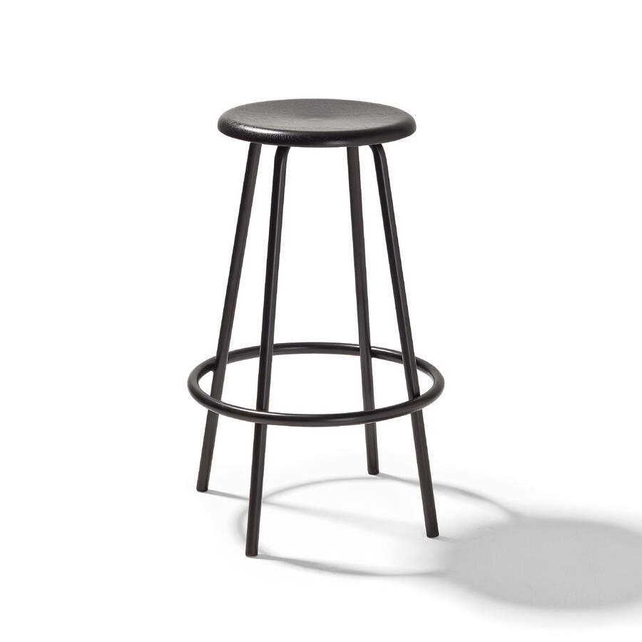 Afficher le produit Big Tom bar stool du fabricant Richard Lampert