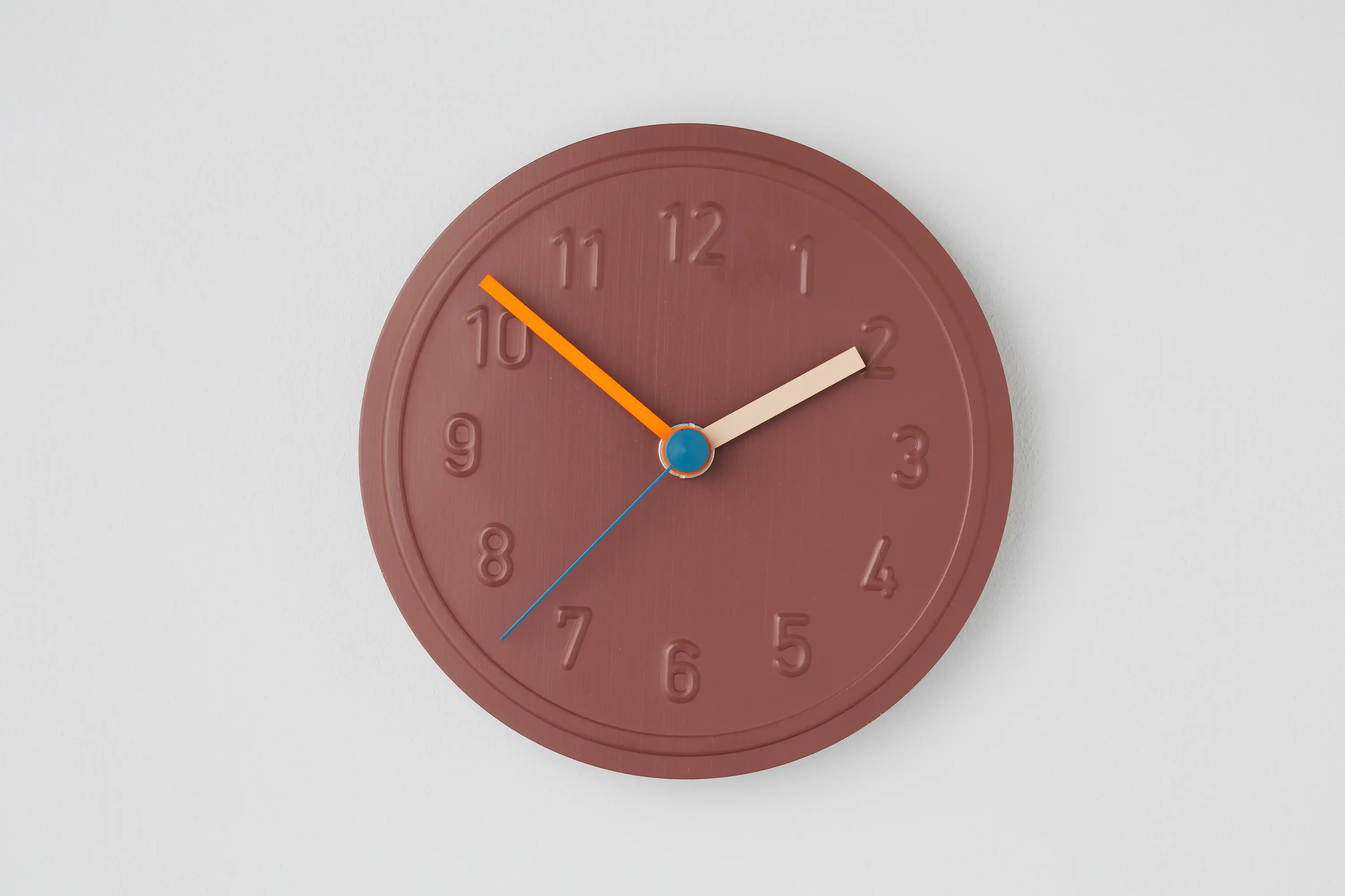 Richard Lampert - Alu Alu wall clock