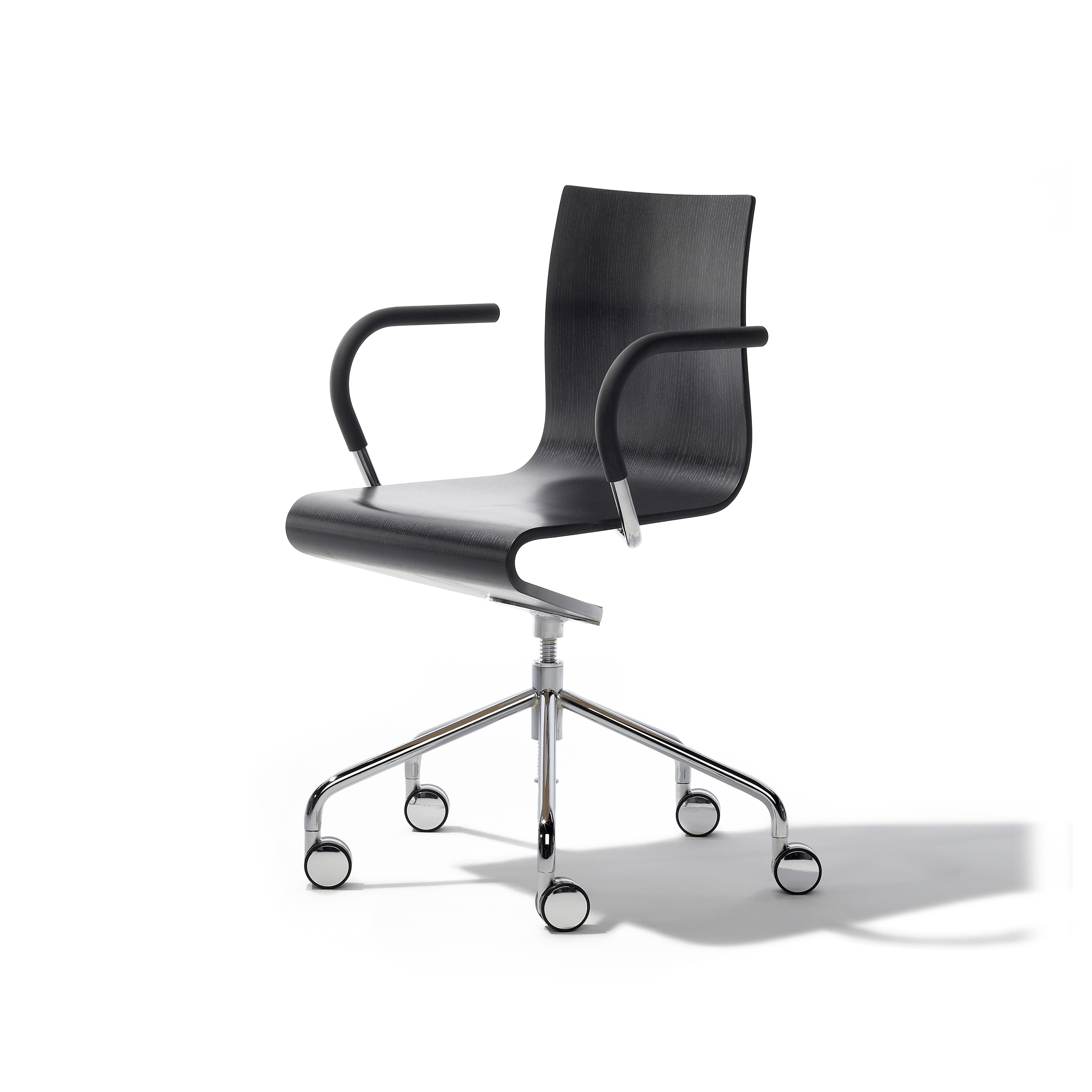Afficher le produit Seesaw working chair du fabricant Richard Lampert