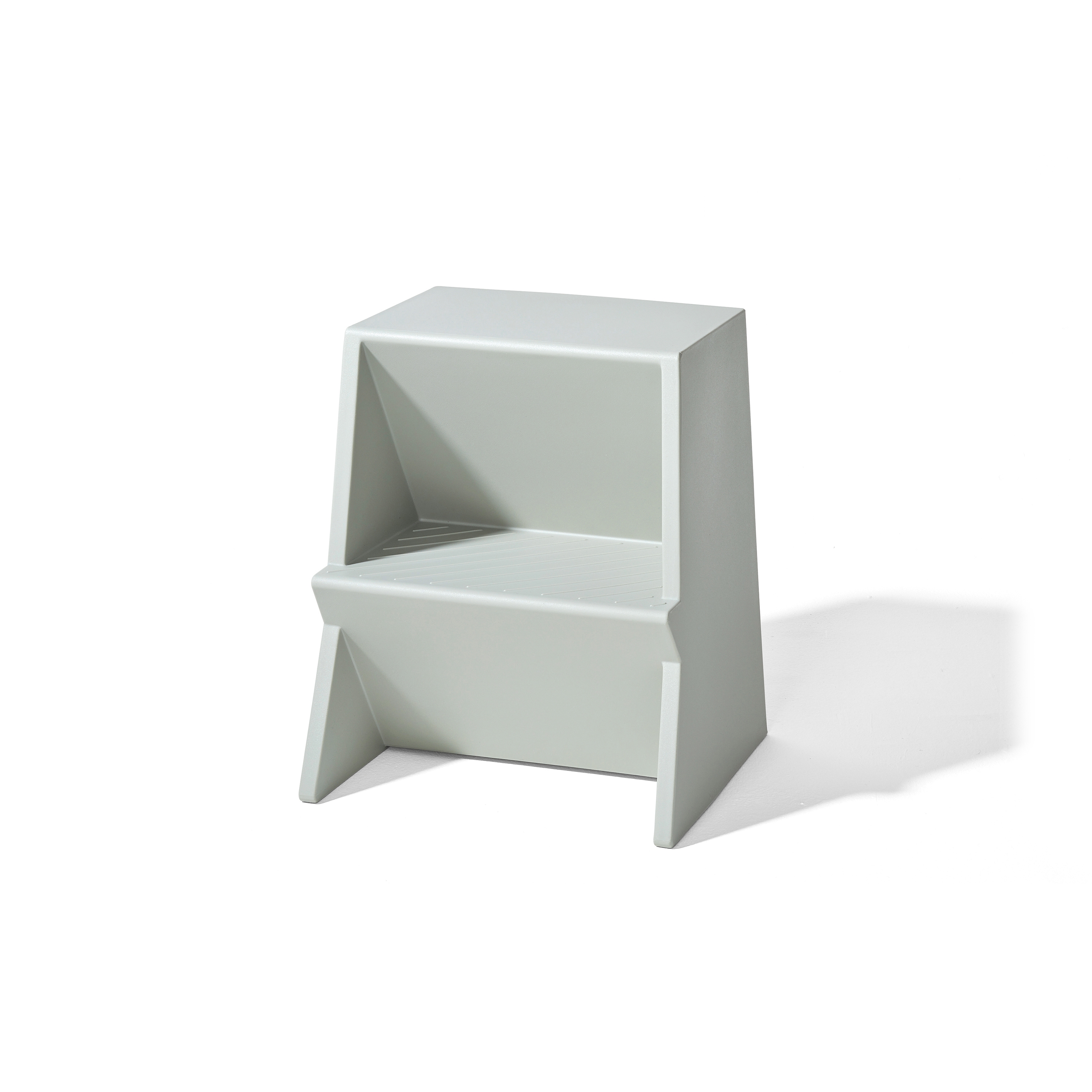 Mono Reloaded stepstool