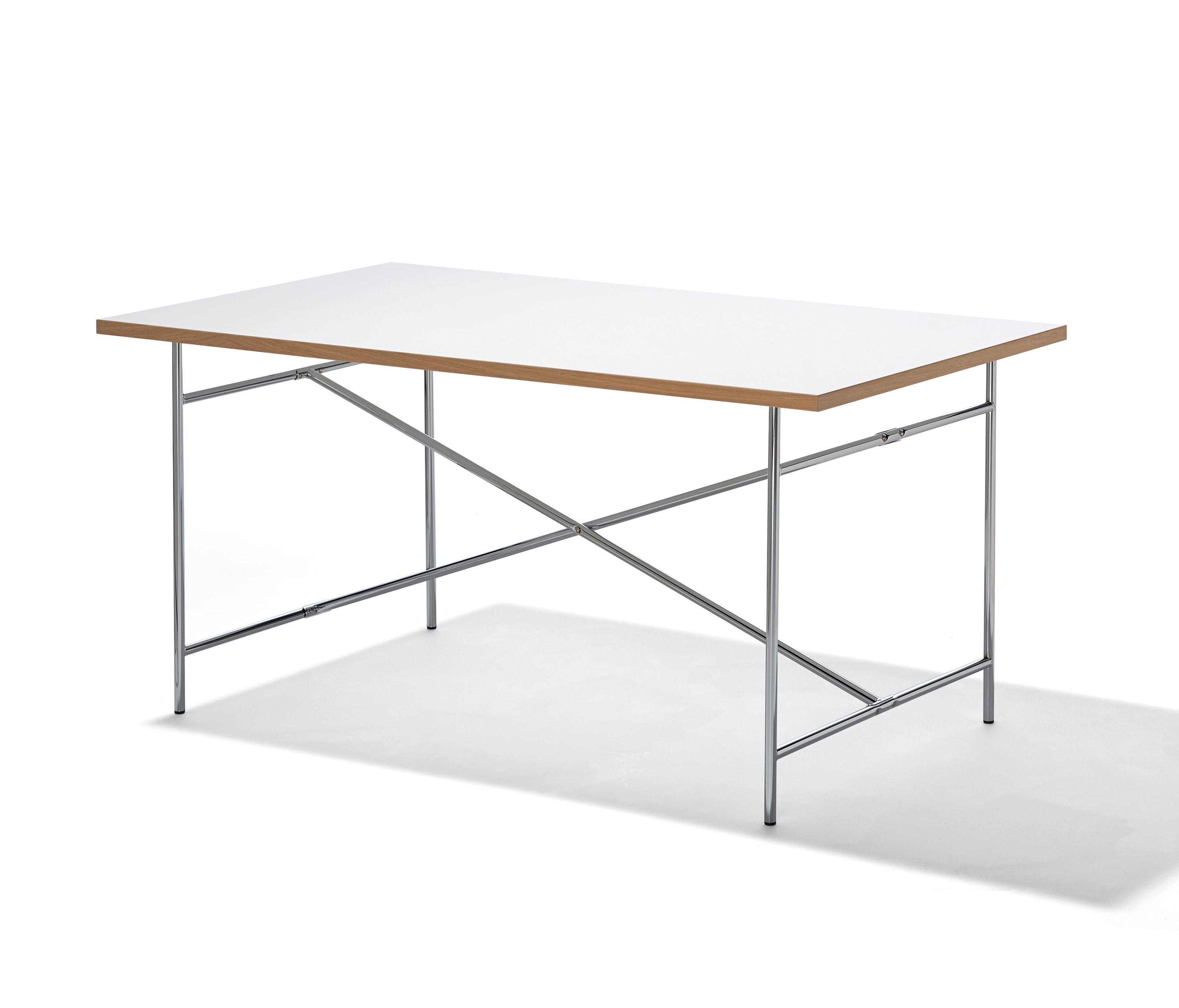 Mostra il prodotto Eiermann 2 dining table del produttore Richard Lampert