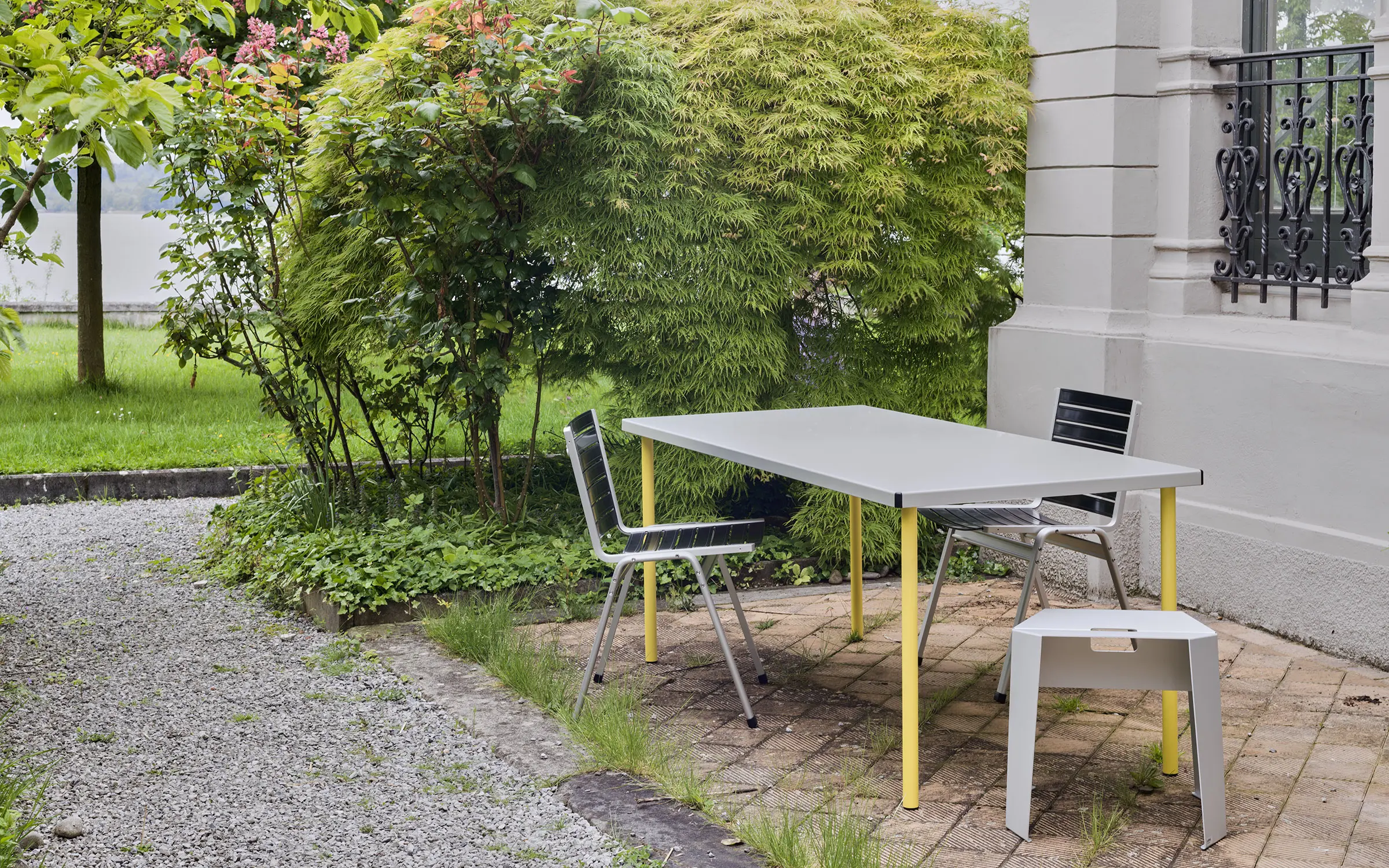 Lehni - Aluminium table 2