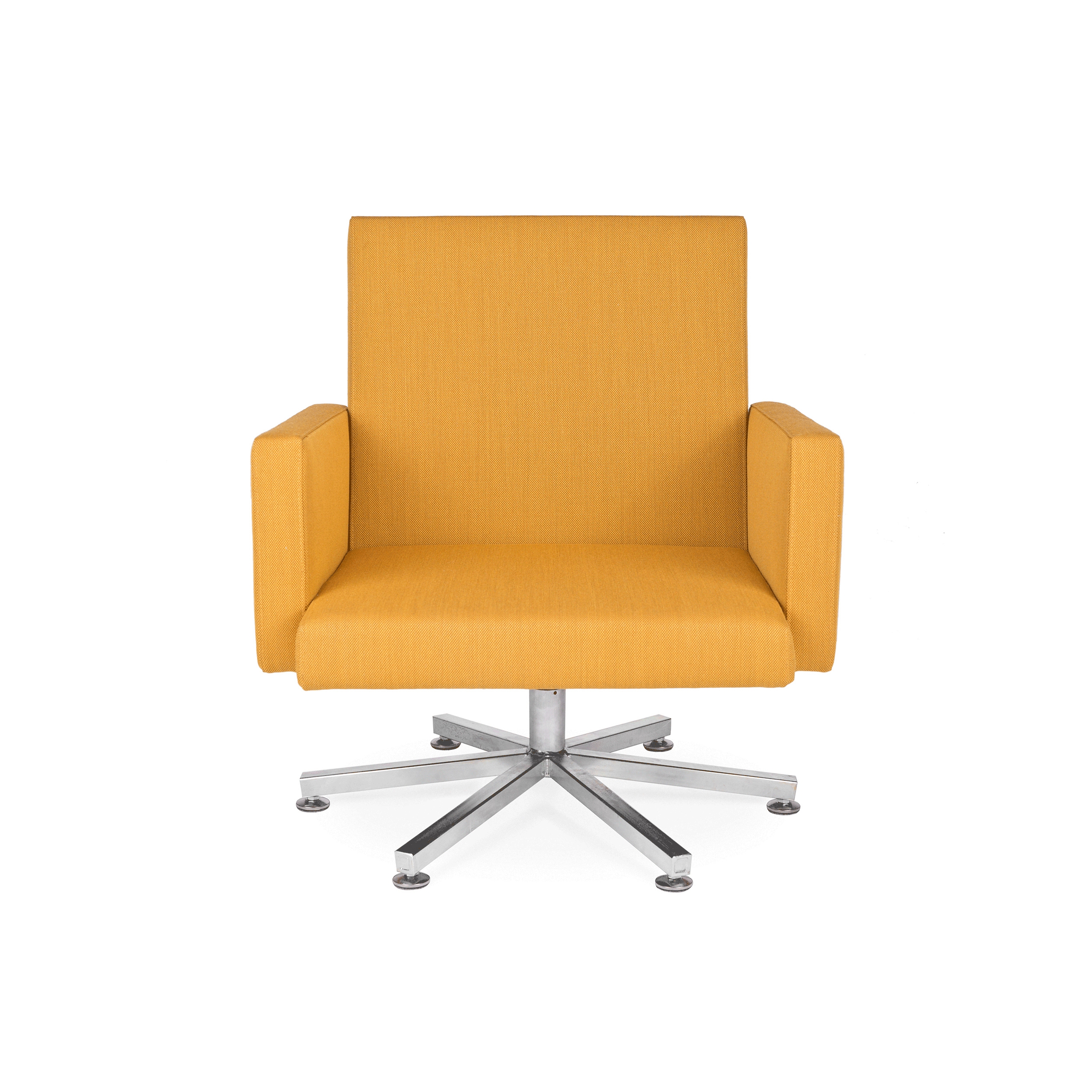 Mostra il prodotto AVL SPR Cathedra Armchair del produttore Lensvelt