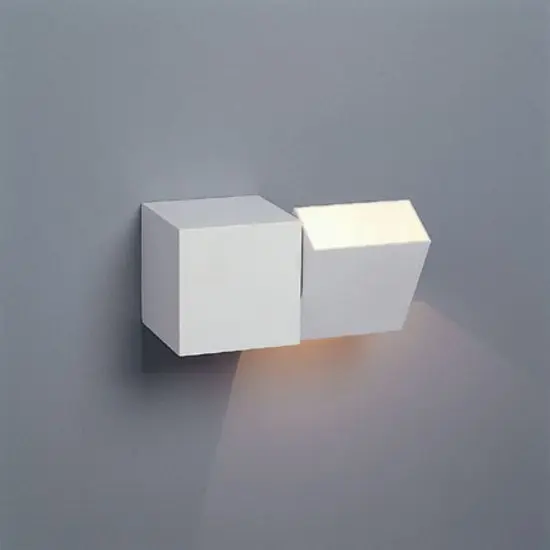 Light - Cube Medium