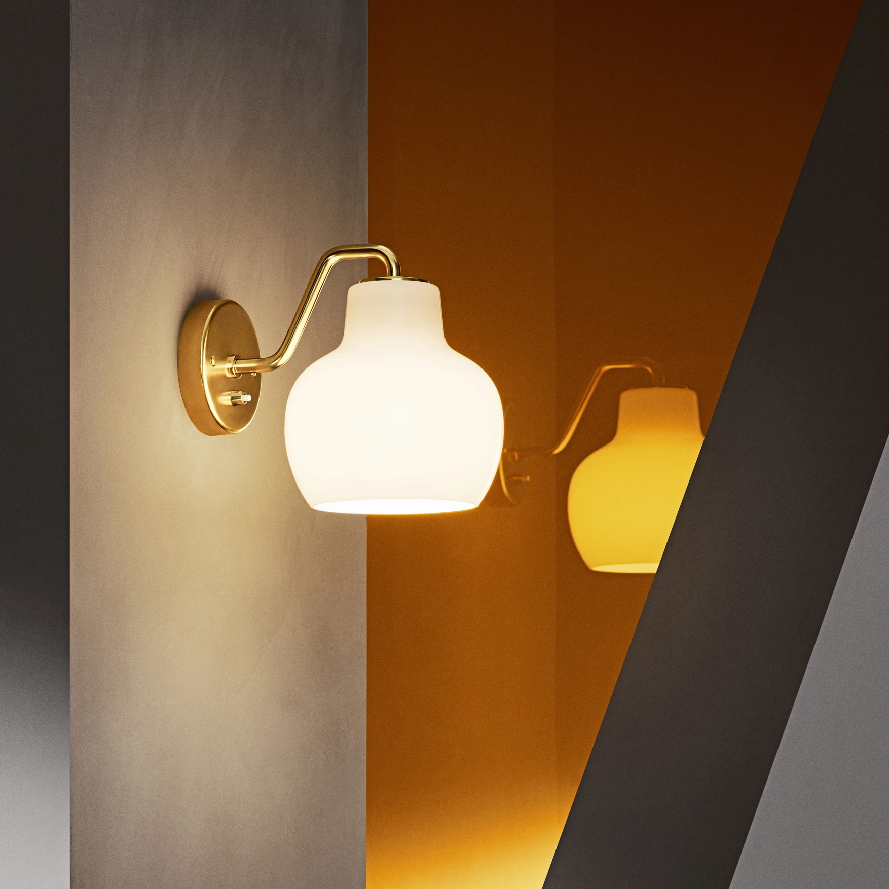 WALL & CEILING