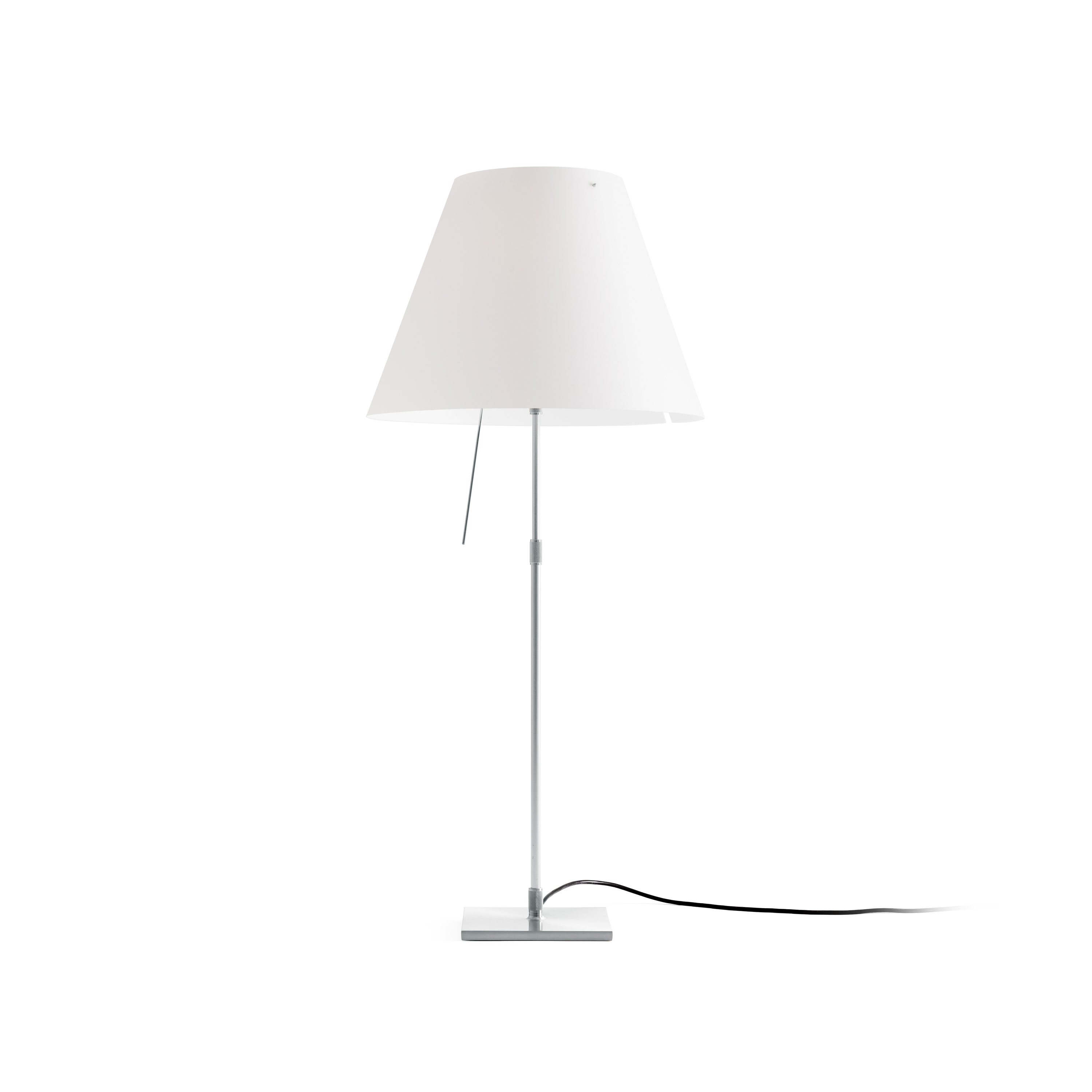 Display product Costanza Table from manufacturer LUCEPLAN
