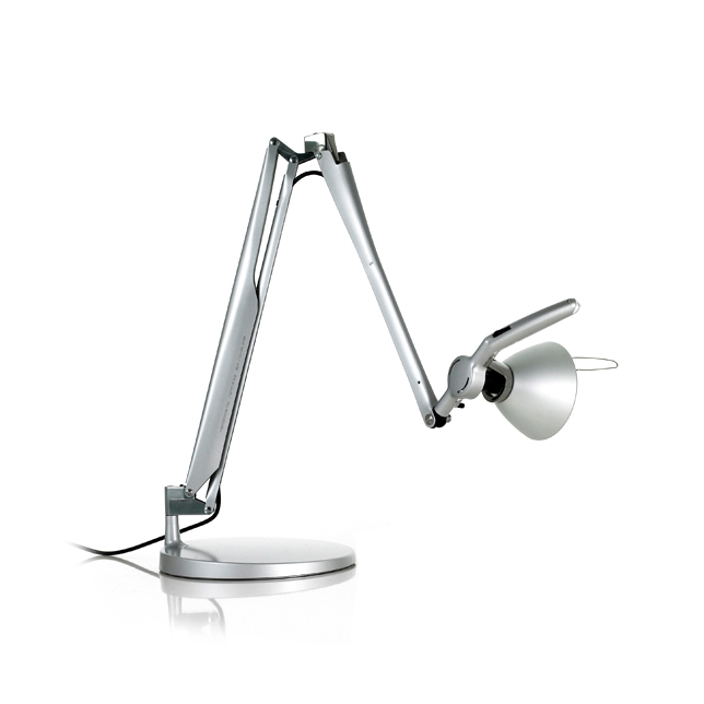 Fortebraccio Table