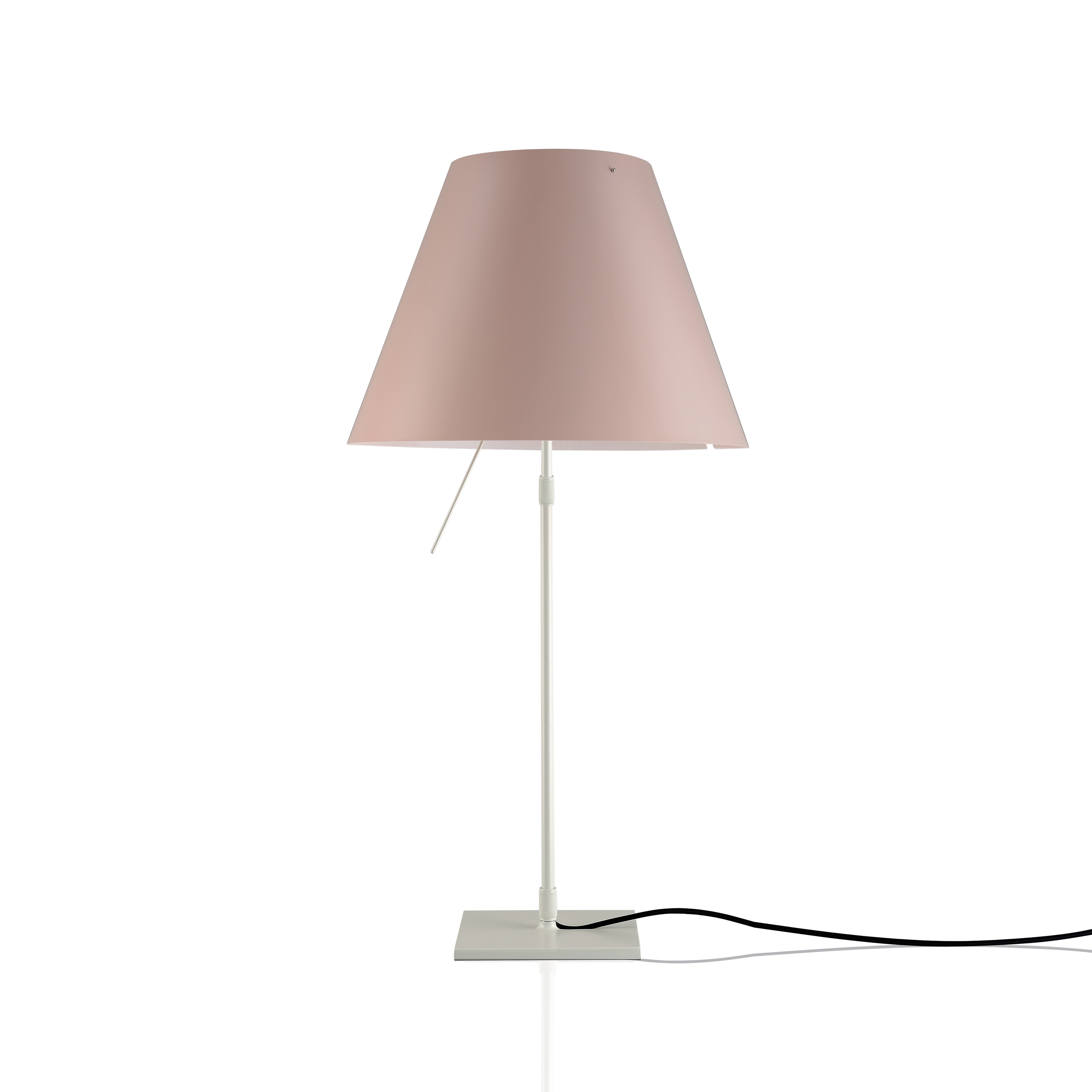 Display product Costanza Table from manufacturer LUCEPLAN