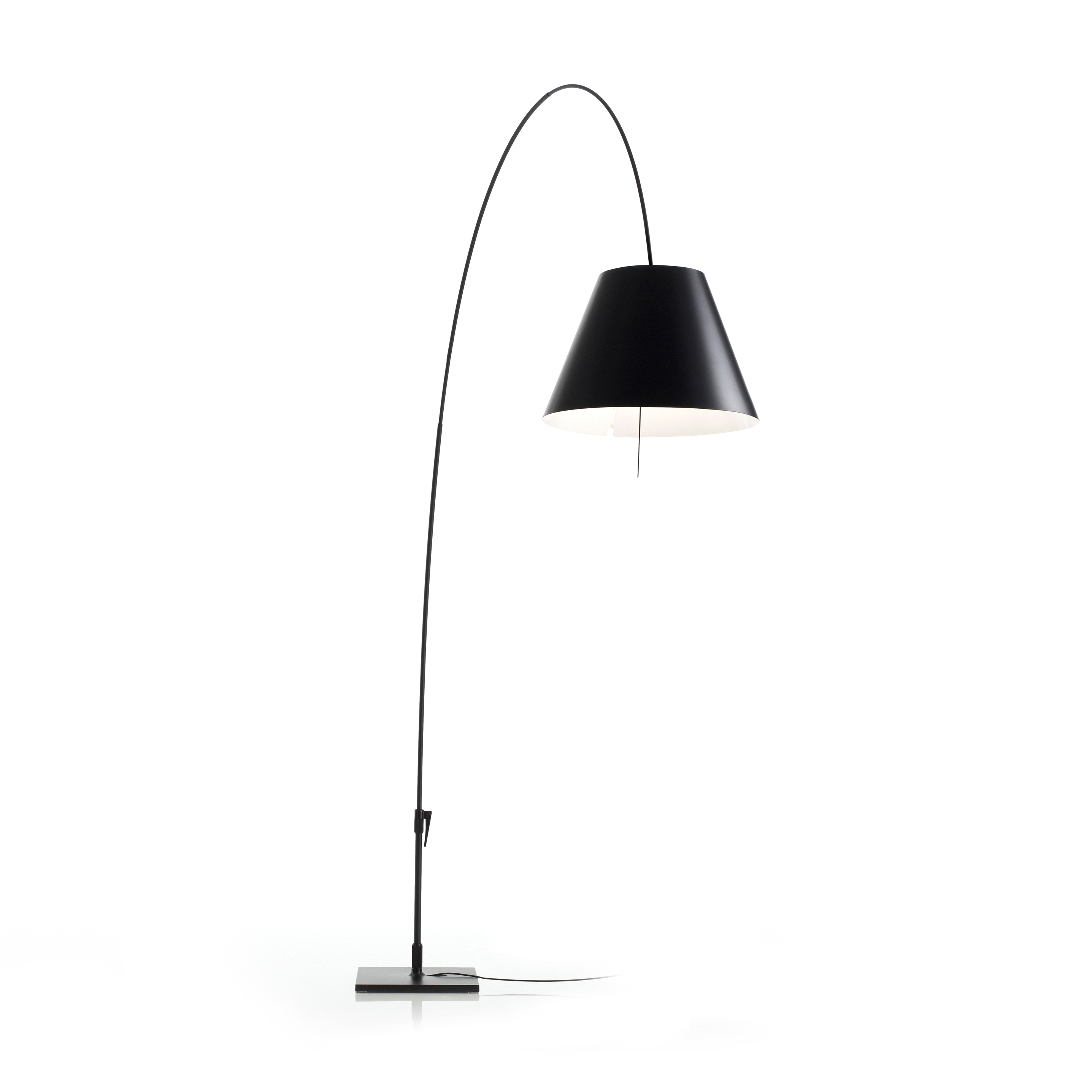 Display product Lady Costanza Floor from manufacturer LUCEPLAN