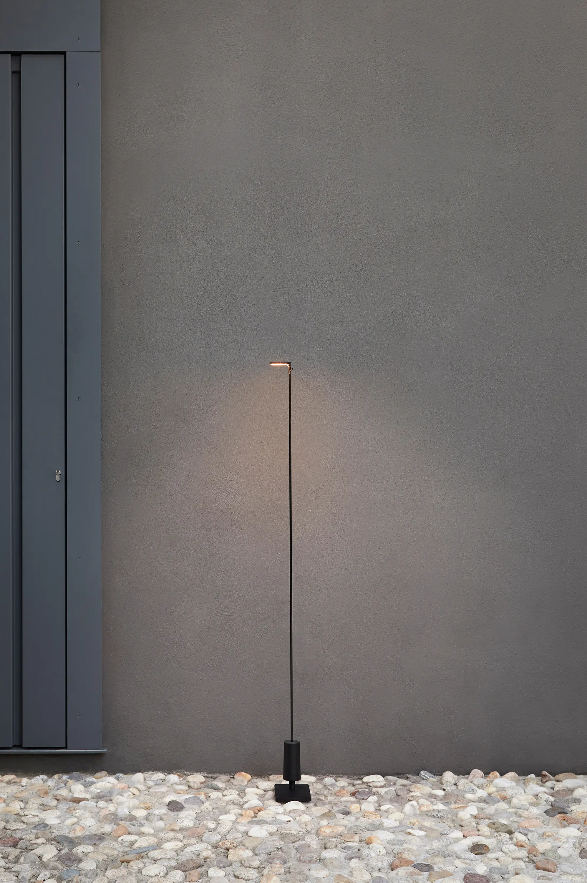 gallery-slide-0