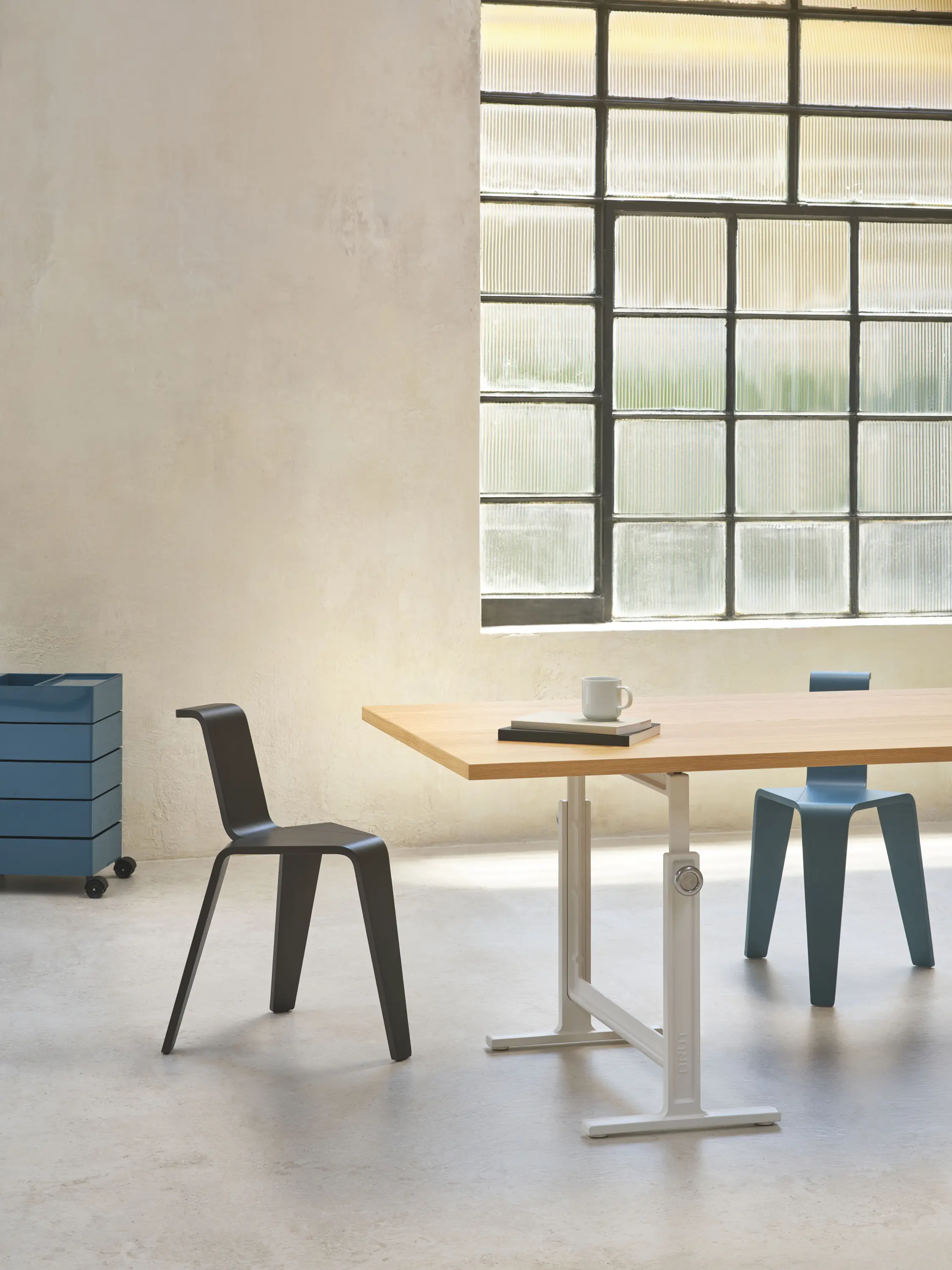 Magis - AKA | Stool - Petrol Blue