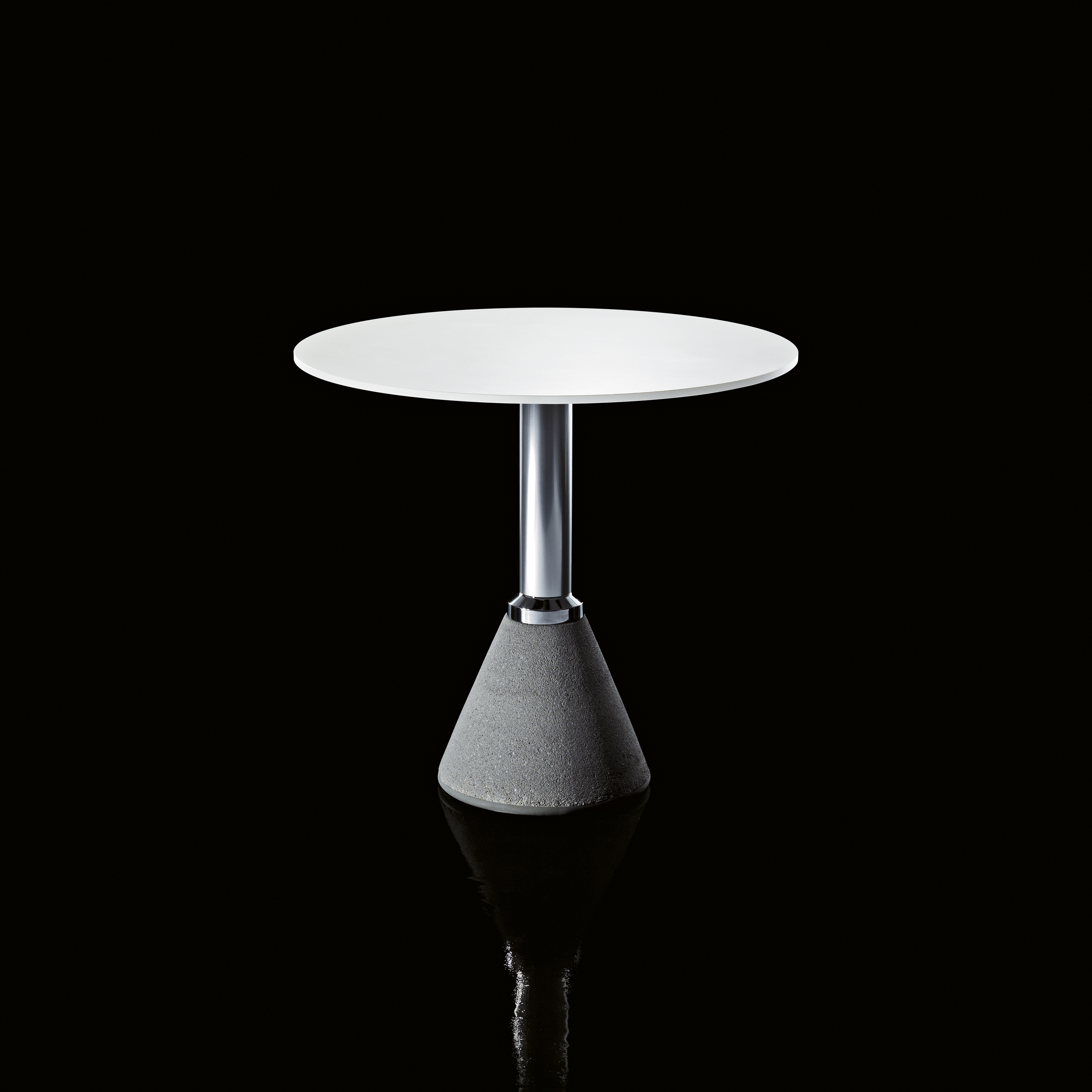 Display product Table_One Bistrot from manufacturer Magis
