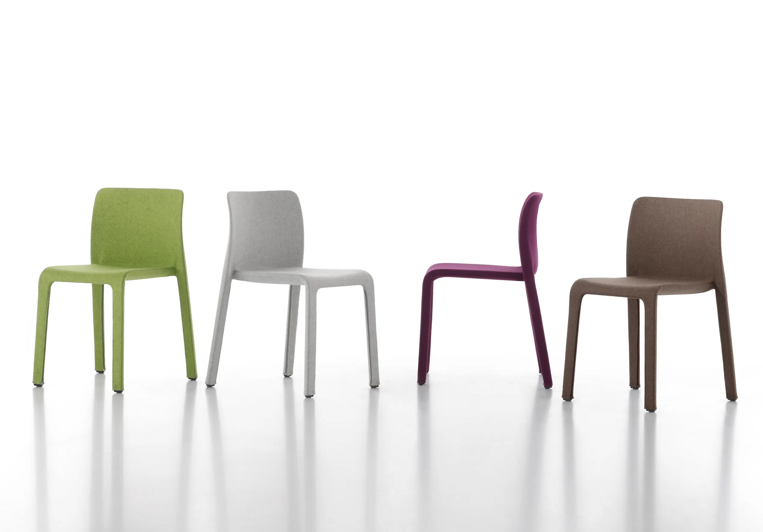 Magis - Chair First | Dressed