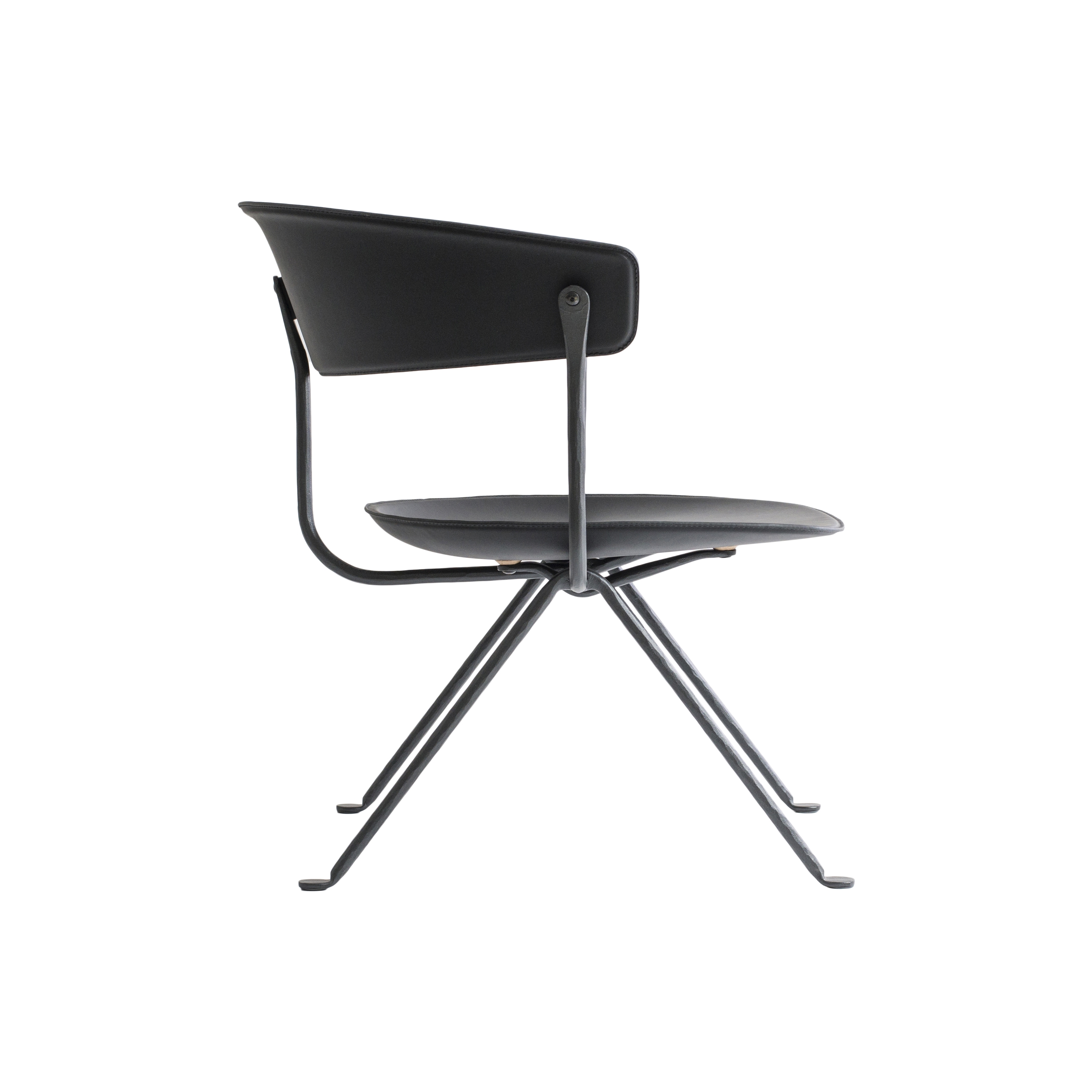 Mostrar el producto Officina Low Chair del fabricante Magis