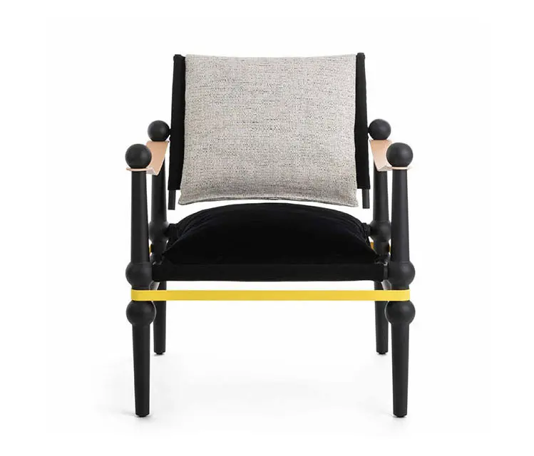 Magis - Twain | Low chair with arms - Black Beech - Black & White