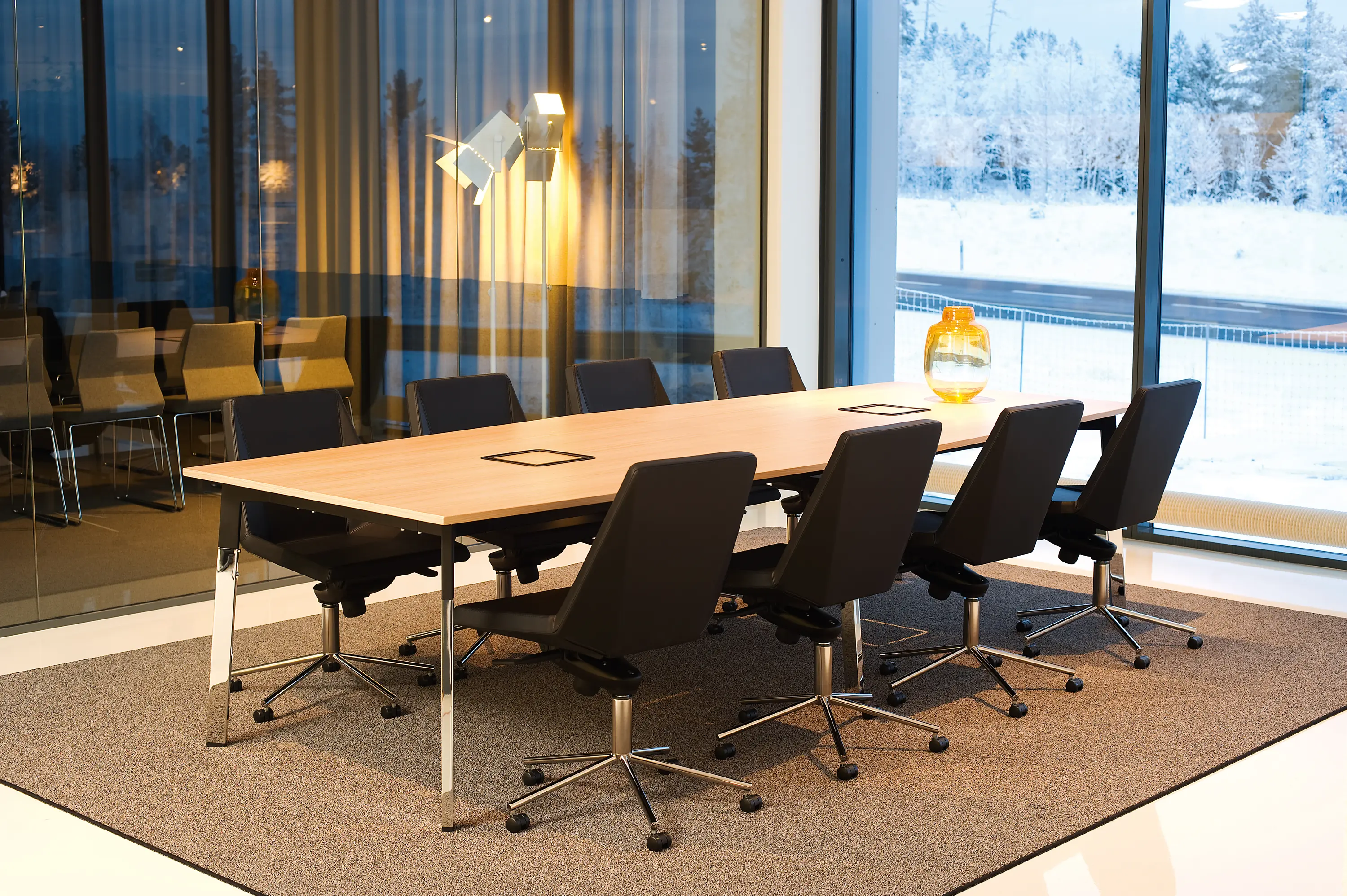 Materia - Angle conference table