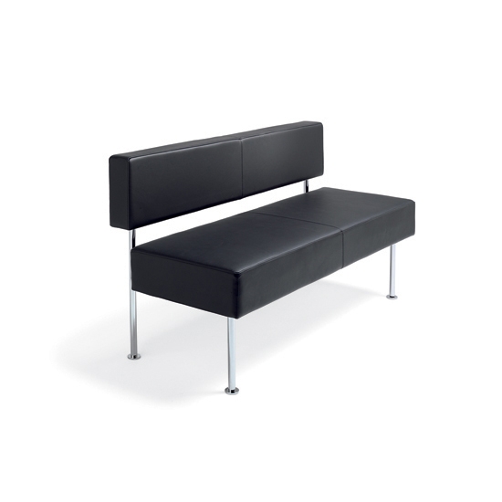 Mostra il prodotto Longo sofa del produttore Materia