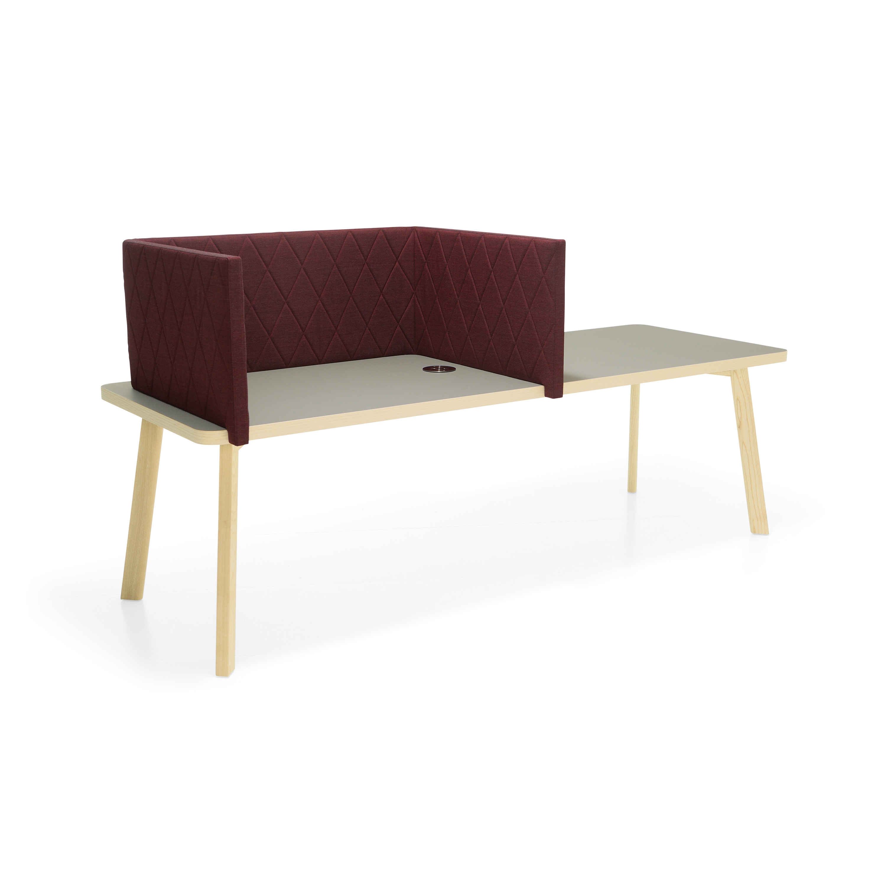 Mostra il prodotto Couture table with screens del produttore Materia