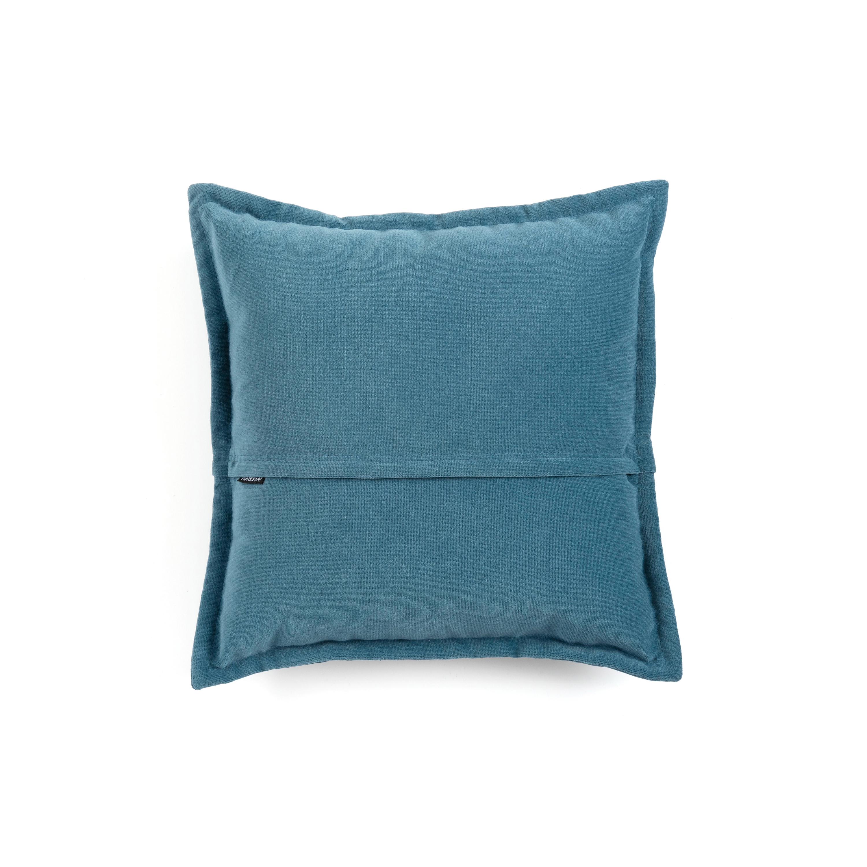 Display product Avec pillow from manufacturer Materia