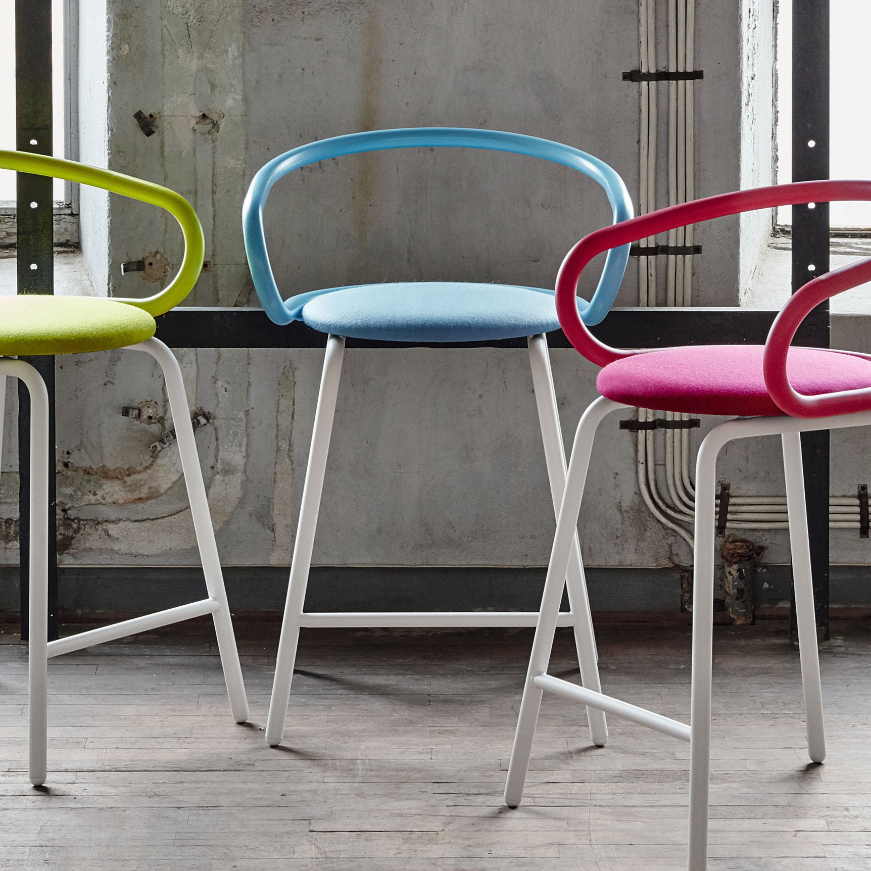Kaloo stool 630