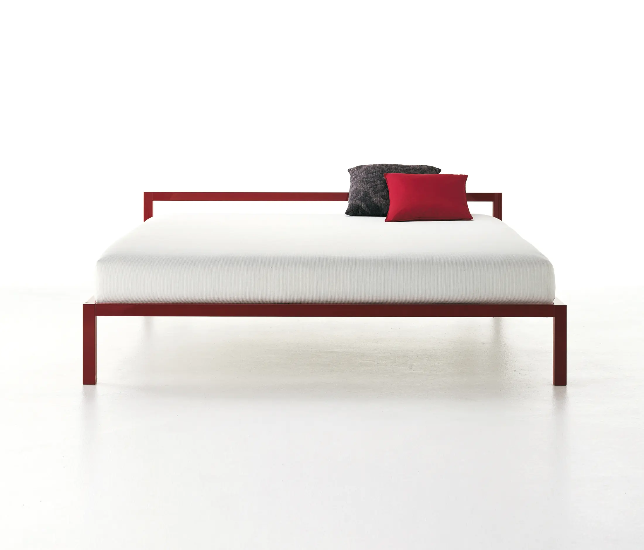 MDF Italia - Aluminium Bed Laccato