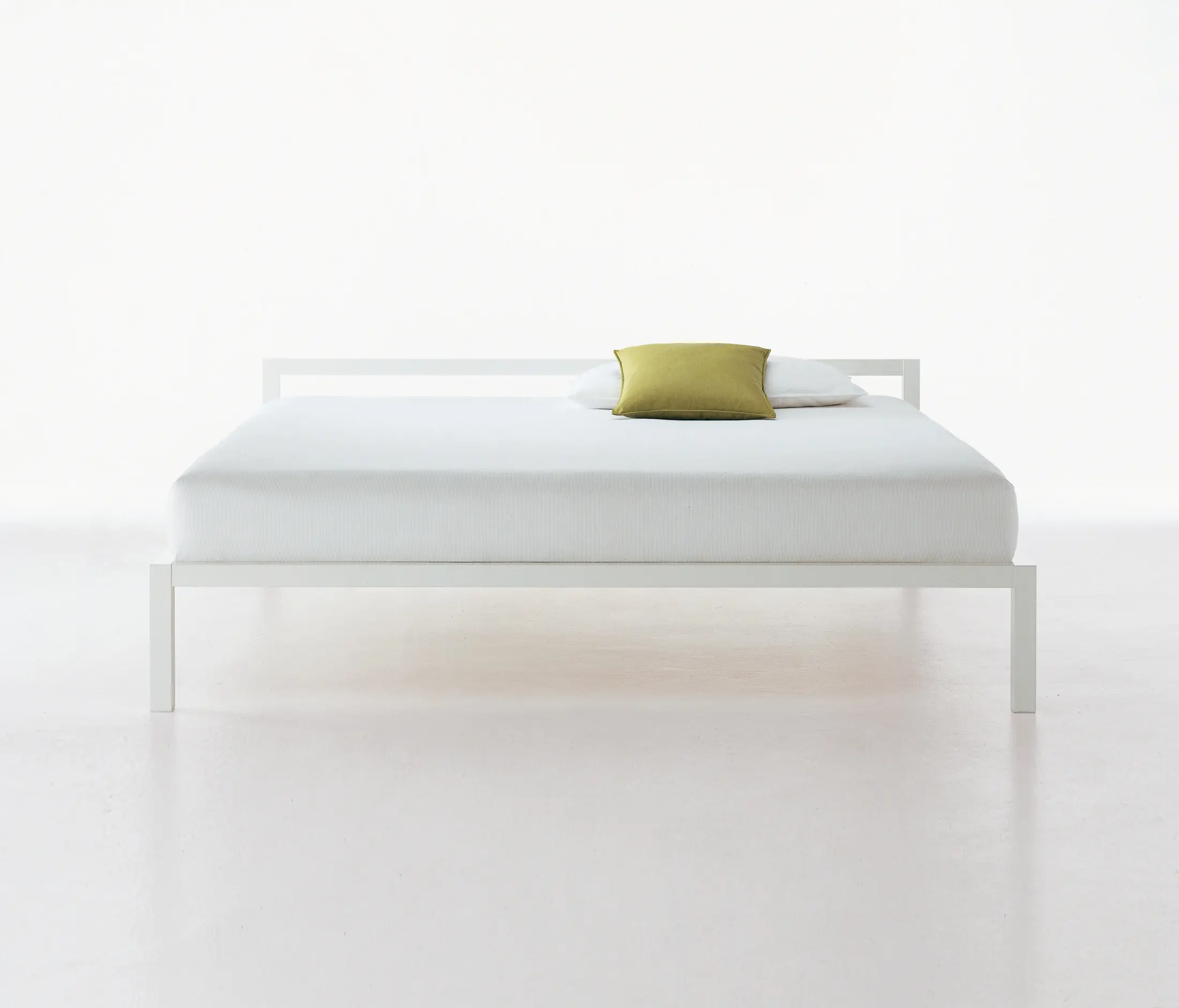 MDF Italia - Aluminium Bed Laccato