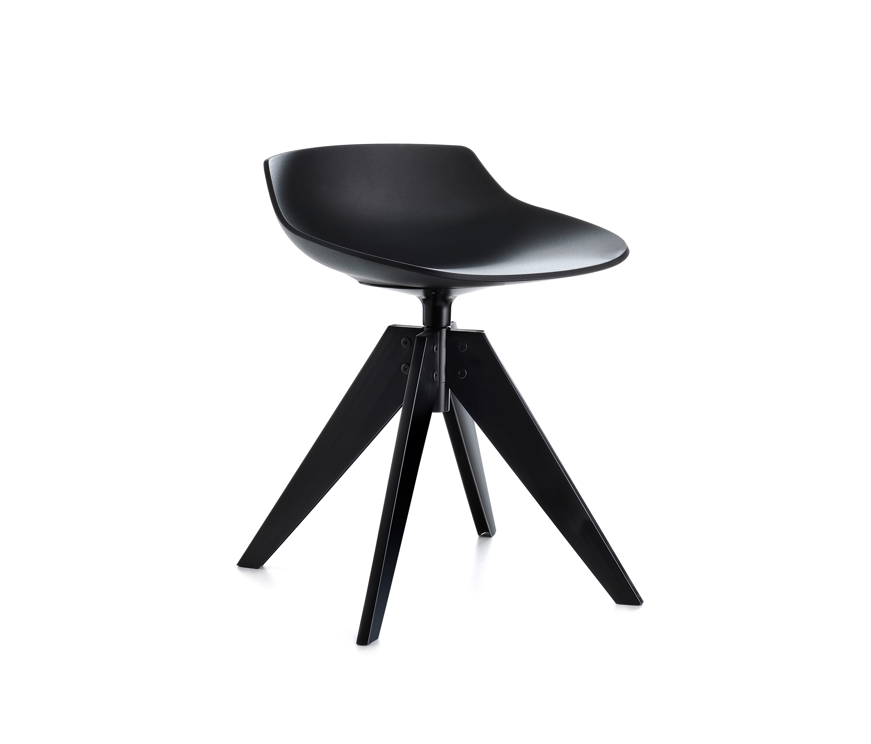 Display product Flow Stool from manufacturer MDF Italia