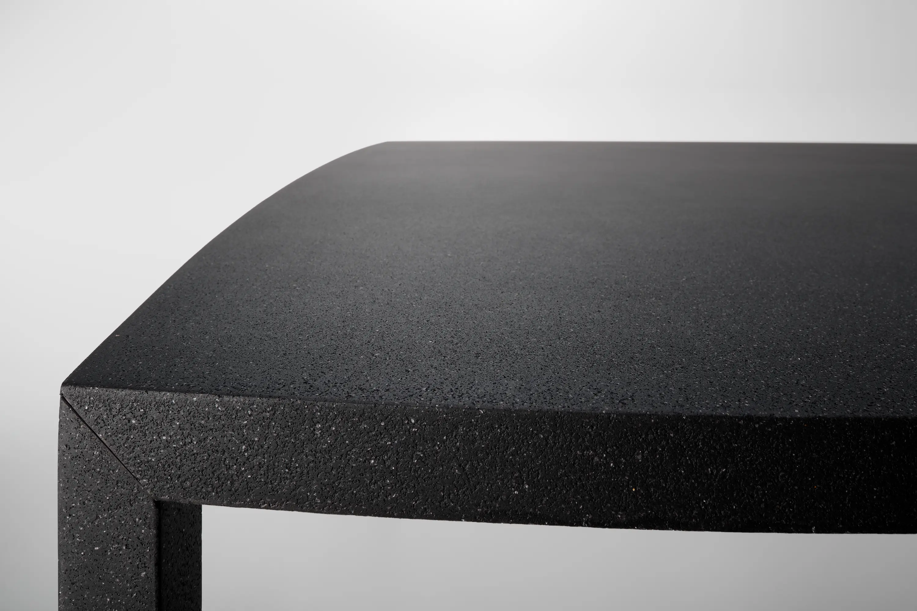 MDF Italia - Tense Curve