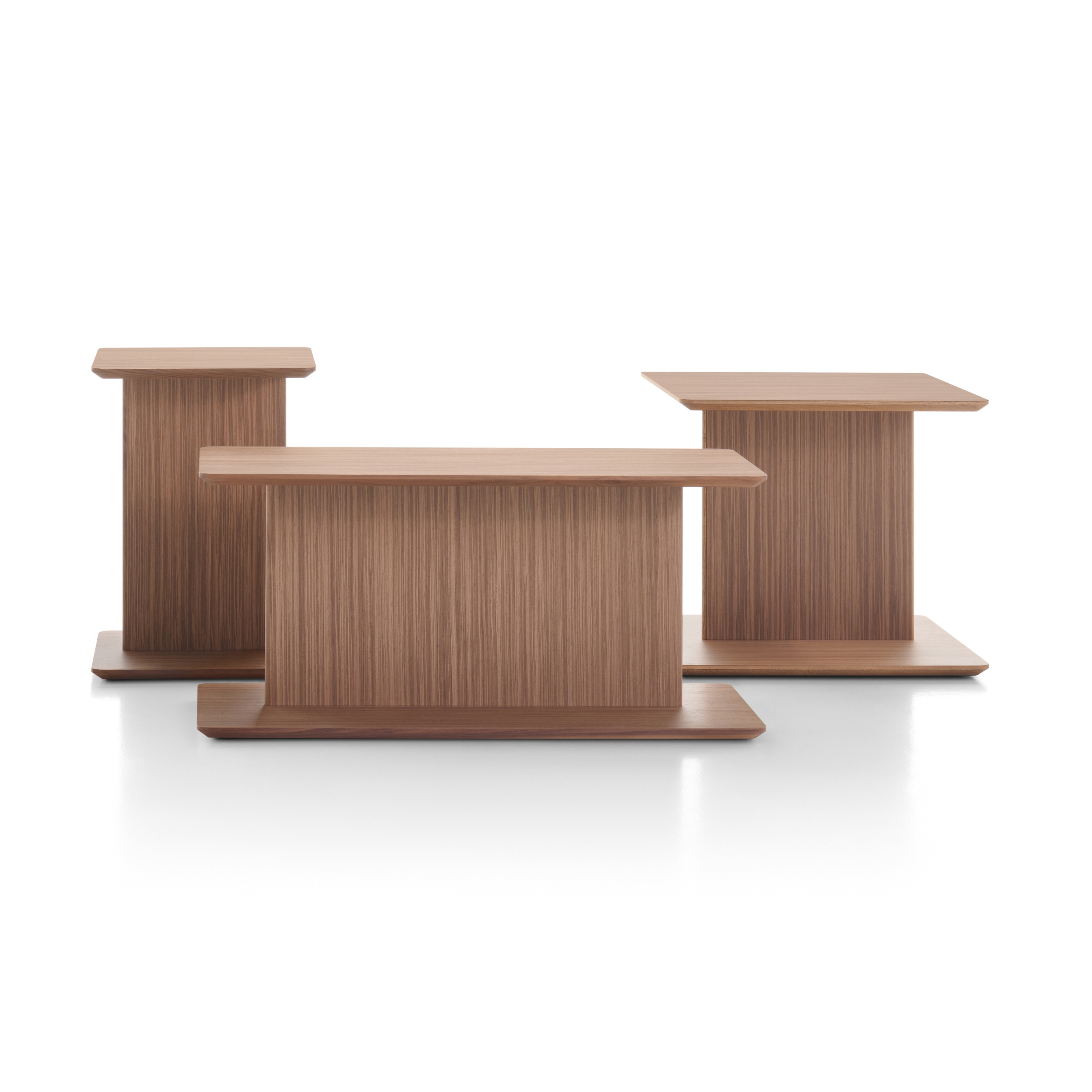 Array coffee table