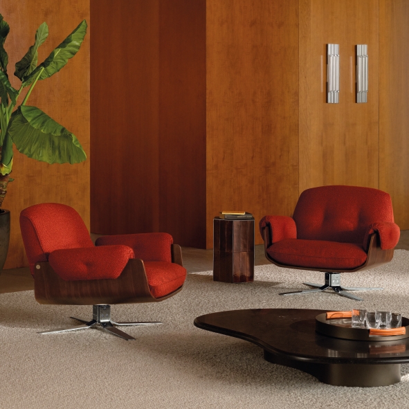 ARMCHAIRS AND ACCESSORIES