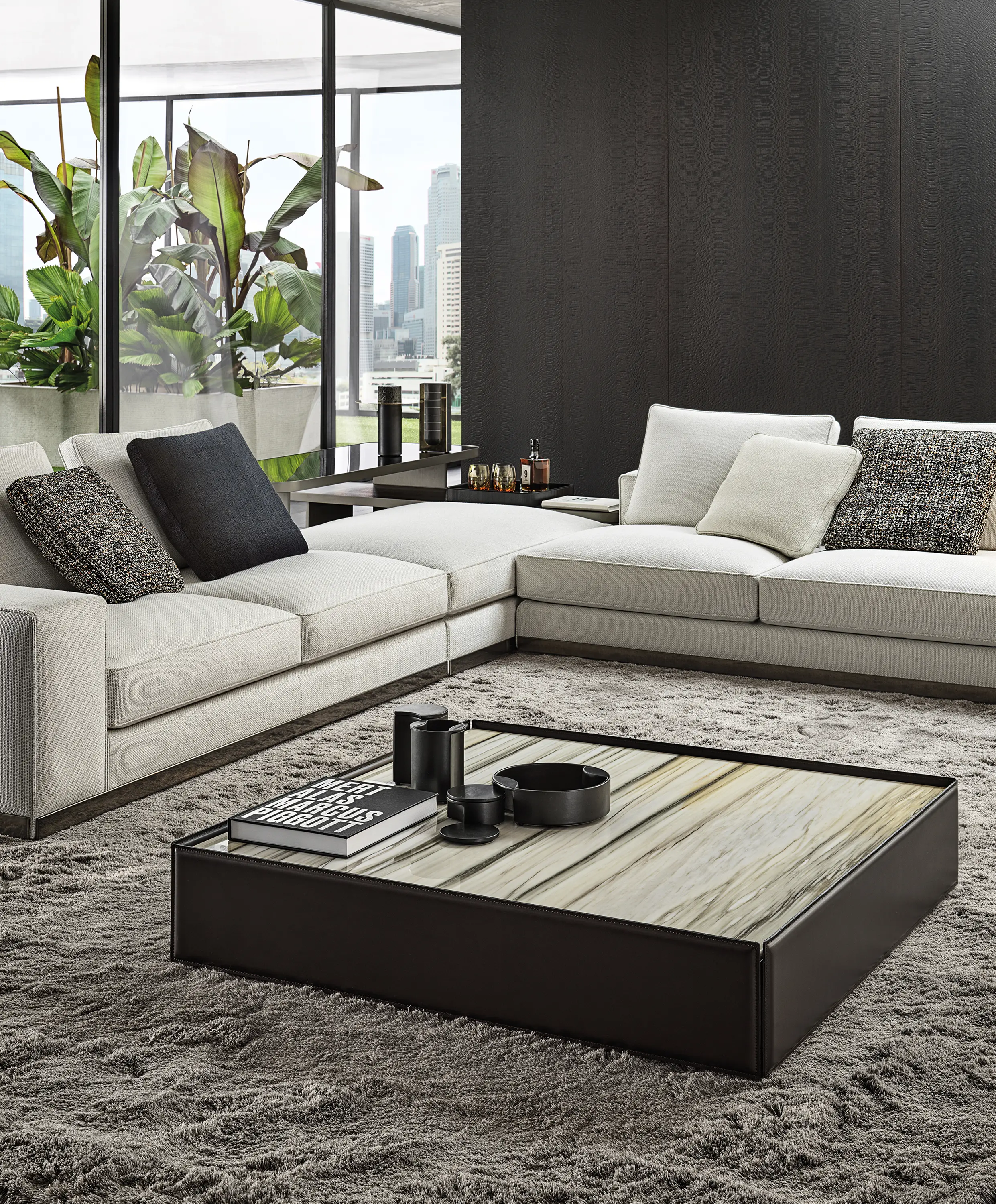 Minotti - Side