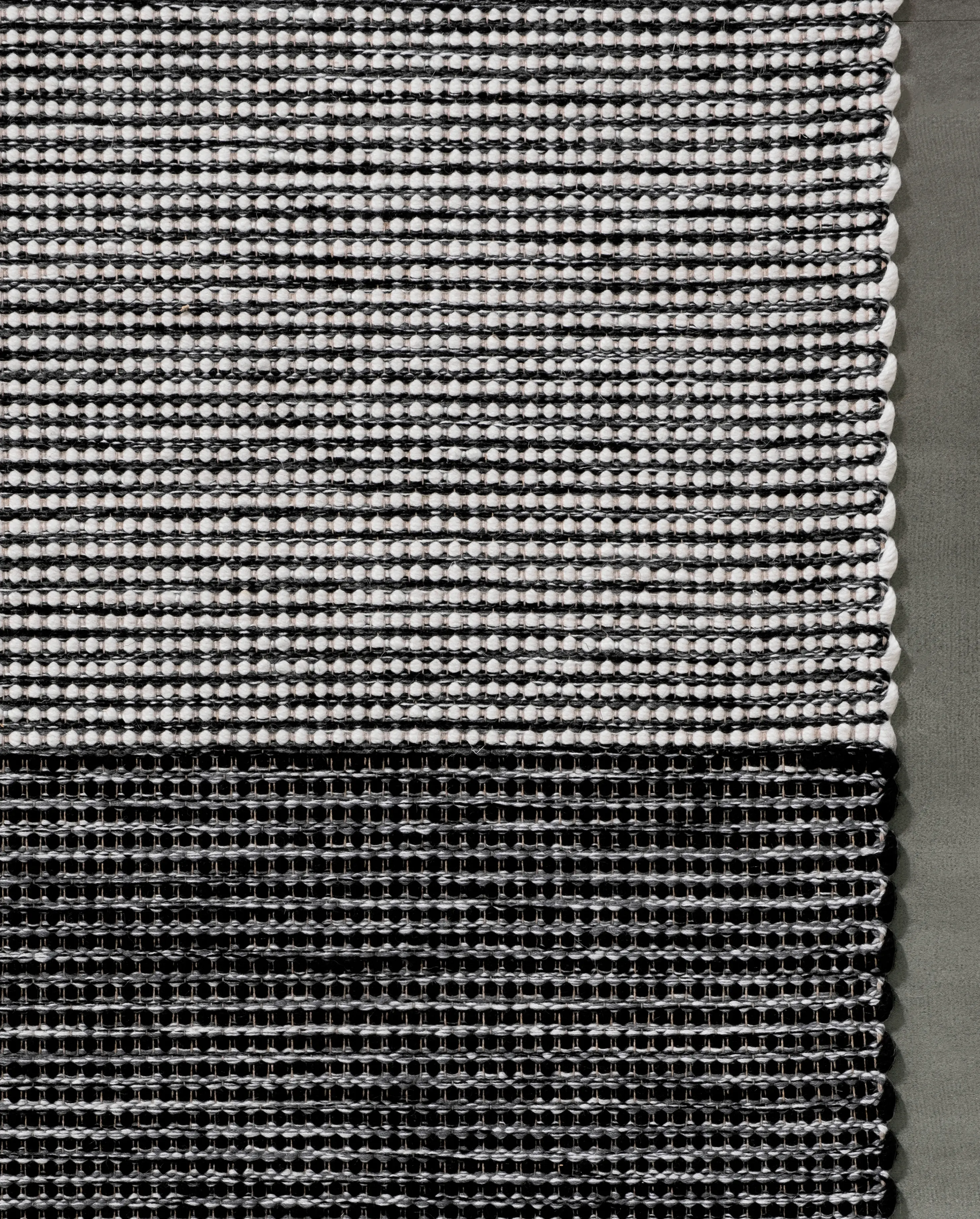 Minotti - Osaka Flag