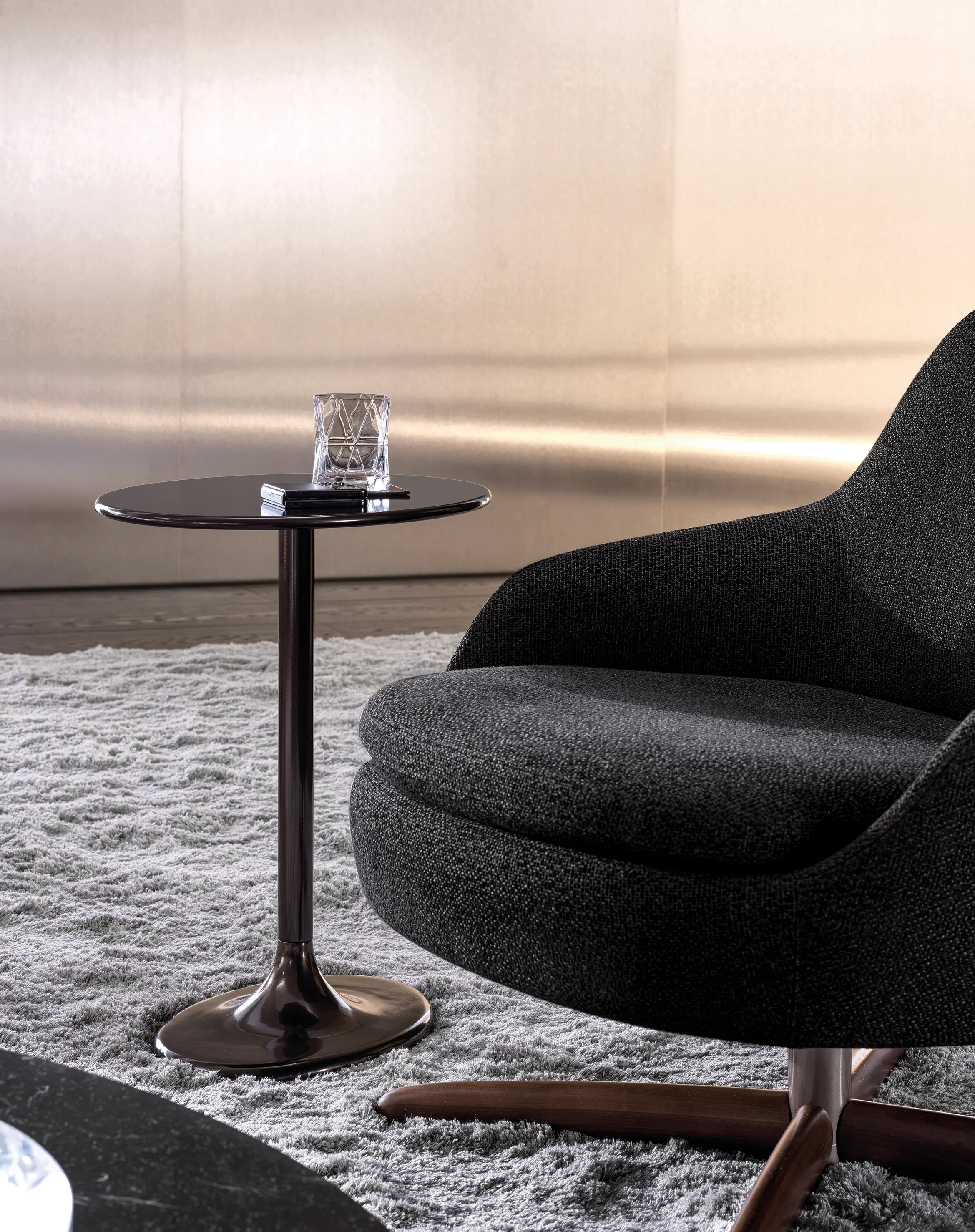 Minotti - Taiko
