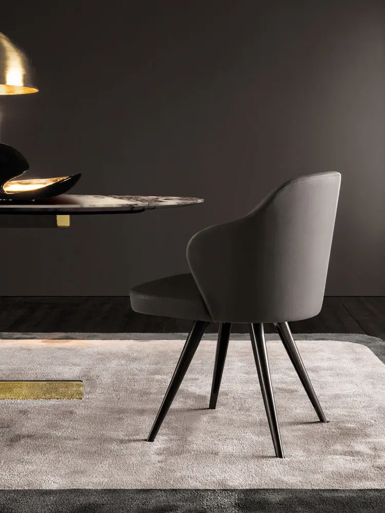 Minotti - Leslie "Dining"
