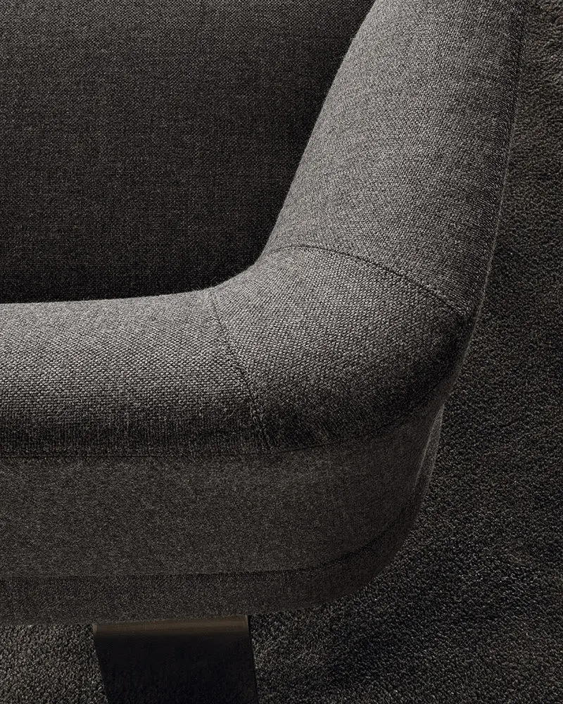 Minotti - Reeves "Lounge Sofa"