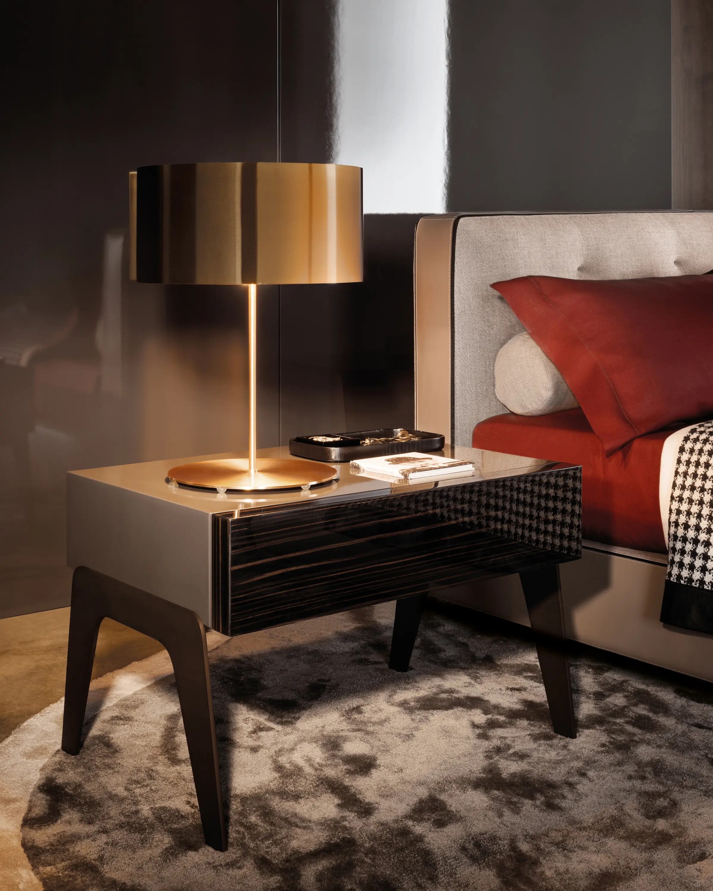 Minotti - Kirk Nightstand