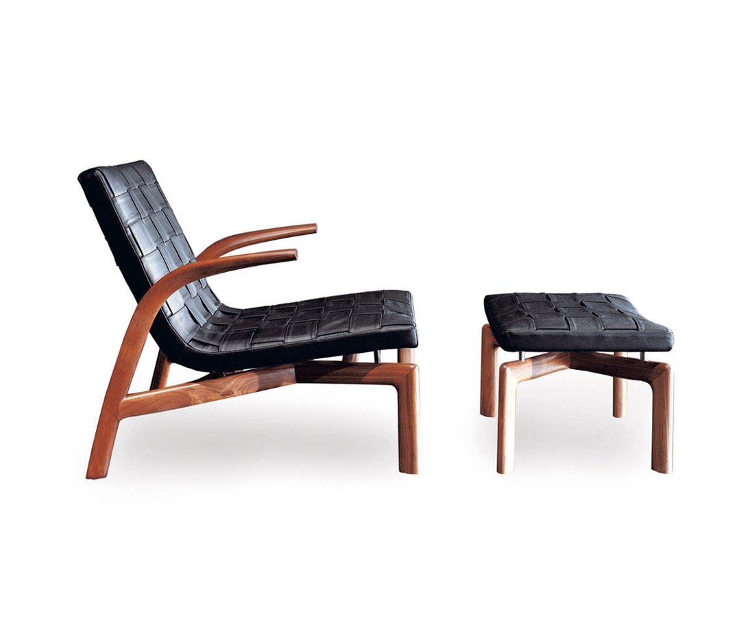 Display product Pasmore Armchair I Pouf from manufacturer Minotti